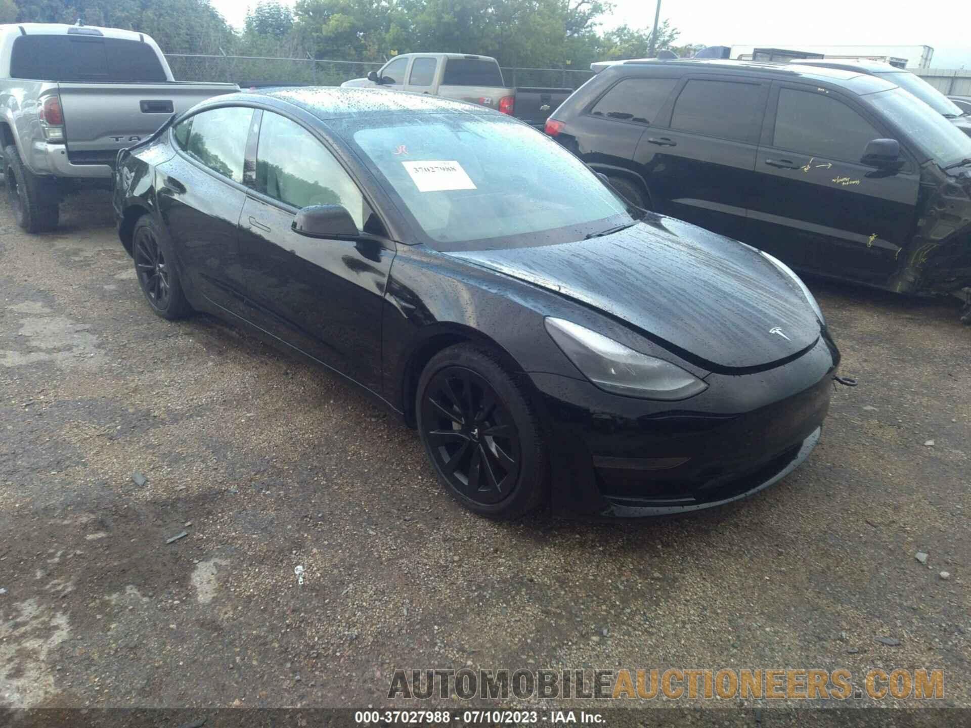 5YJ3E1EA8MF983037 TESLA MODEL 3 2021