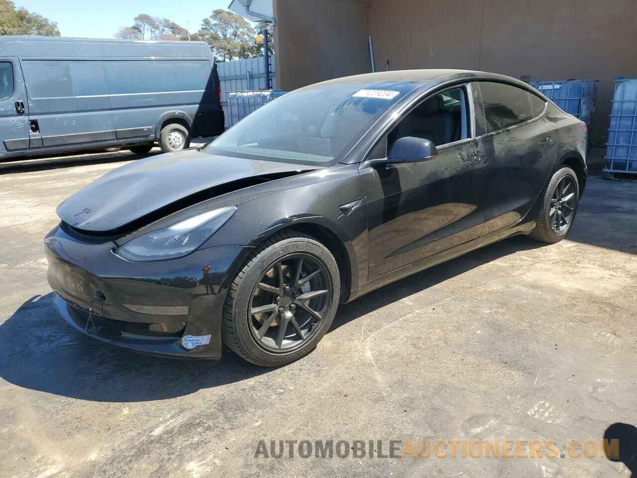 5YJ3E1EA8MF998055 TESLA MODEL 3 2021