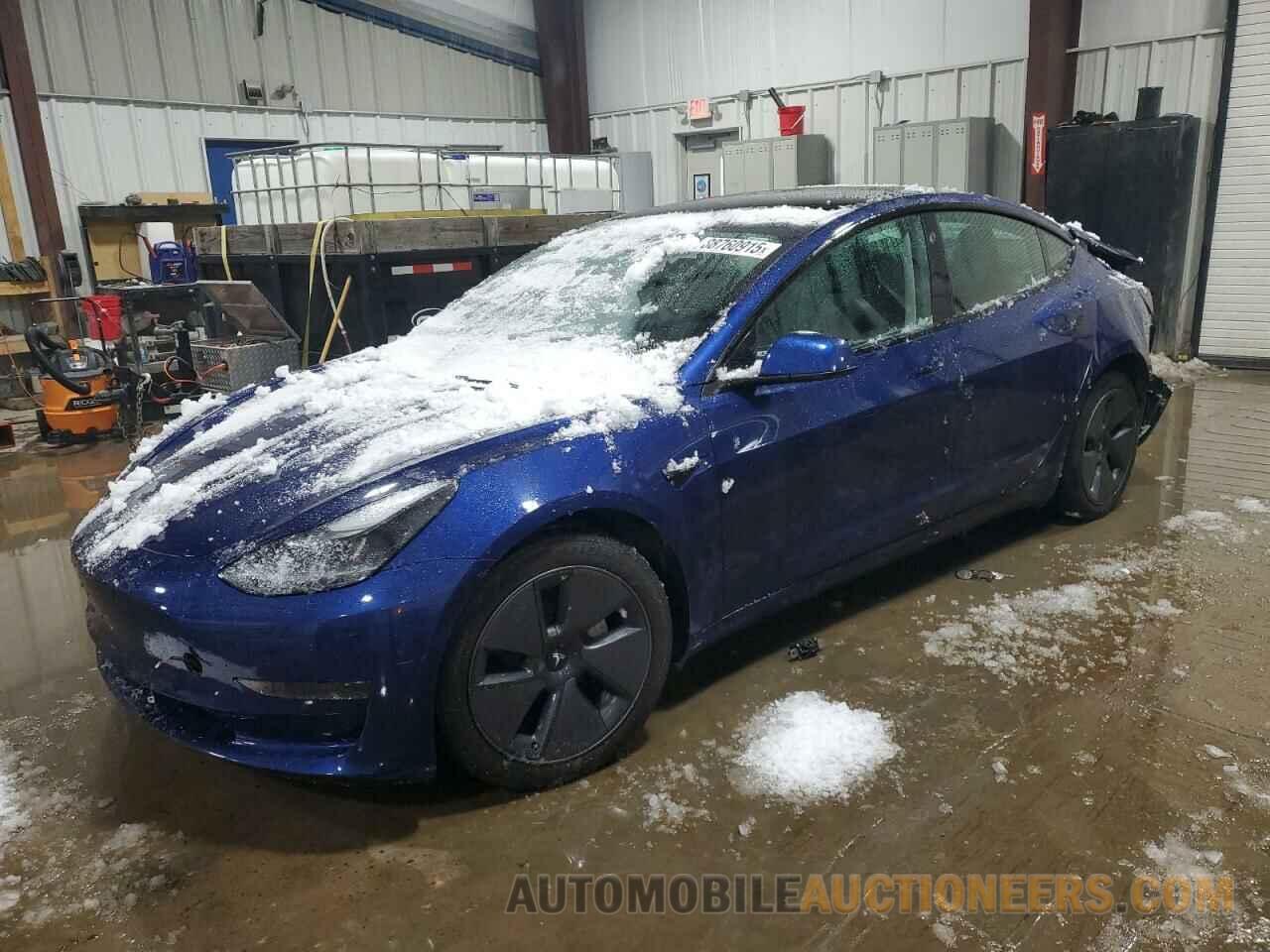 5YJ3E1EA8NF101902 TESLA MODEL 3 2022