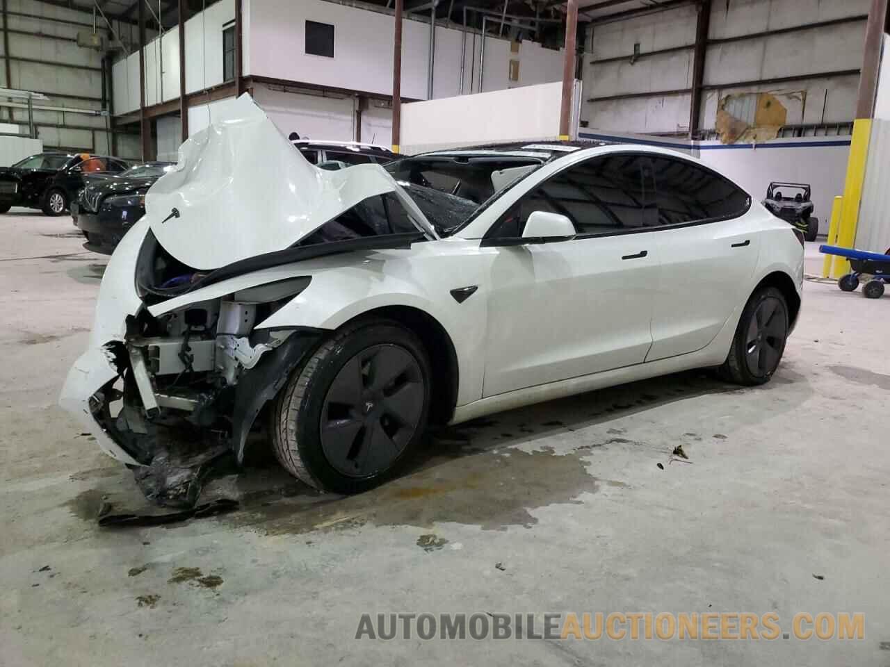 5YJ3E1EA8NF106940 TESLA MODEL 3 2022