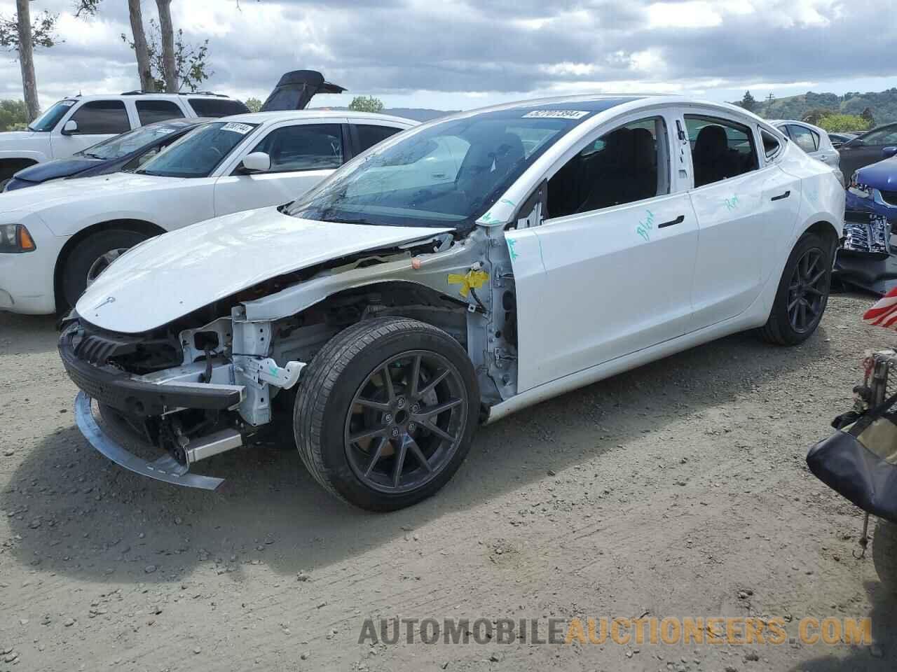 5YJ3E1EA8NF113466 TESLA MODEL 3 2022