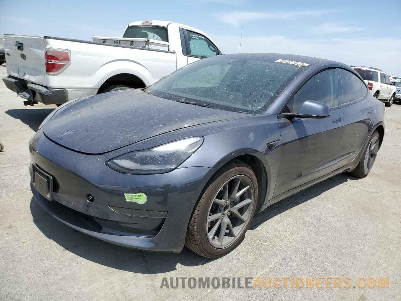 5YJ3E1EA8NF113824 TESLA MODEL 3 2022