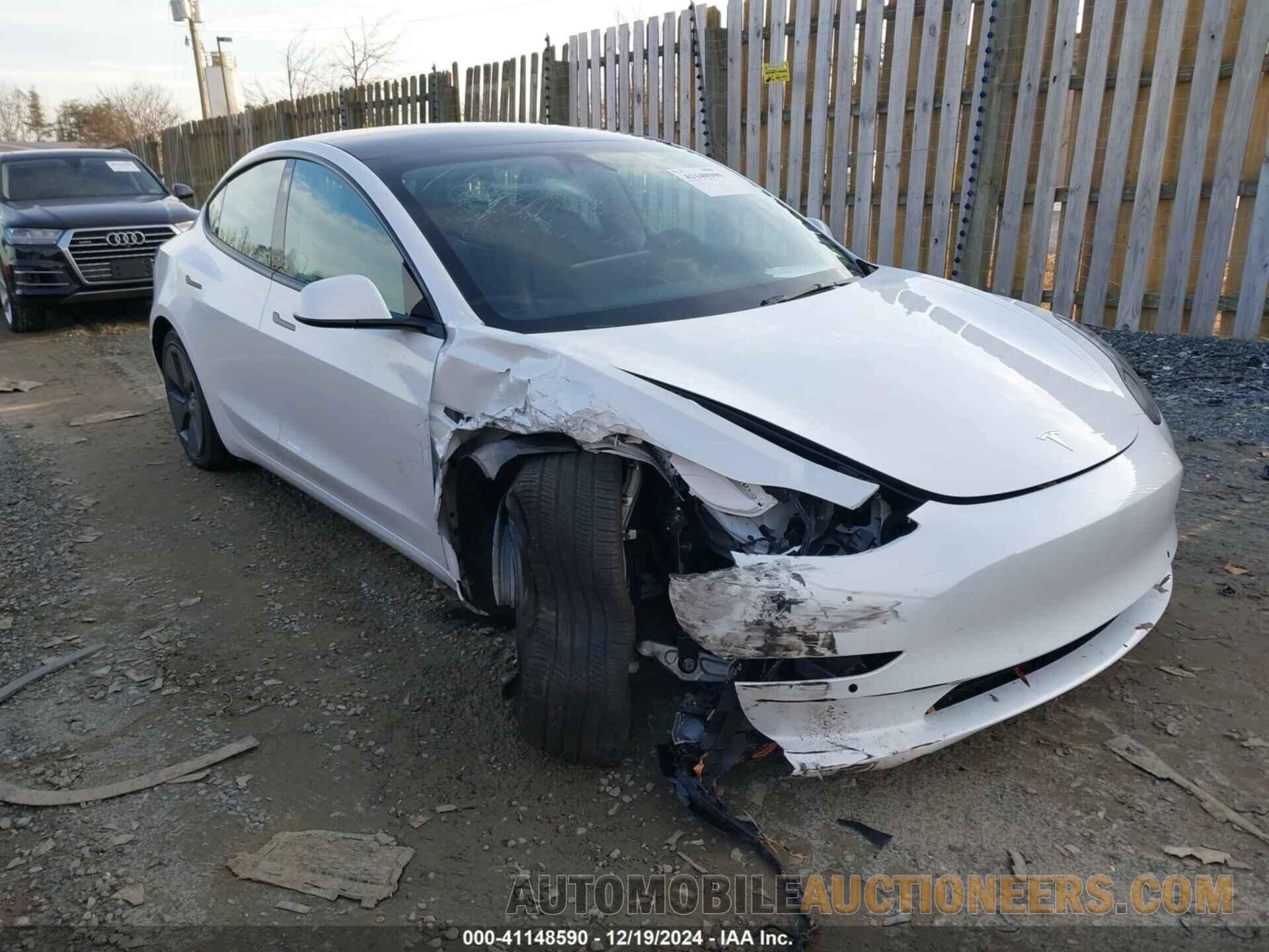 5YJ3E1EA8NF121678 TESLA MODEL 3 2022