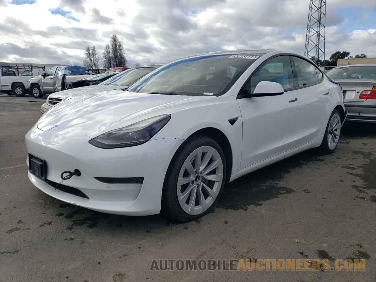 5YJ3E1EA8NF143003 TESLA MODEL 3 2022