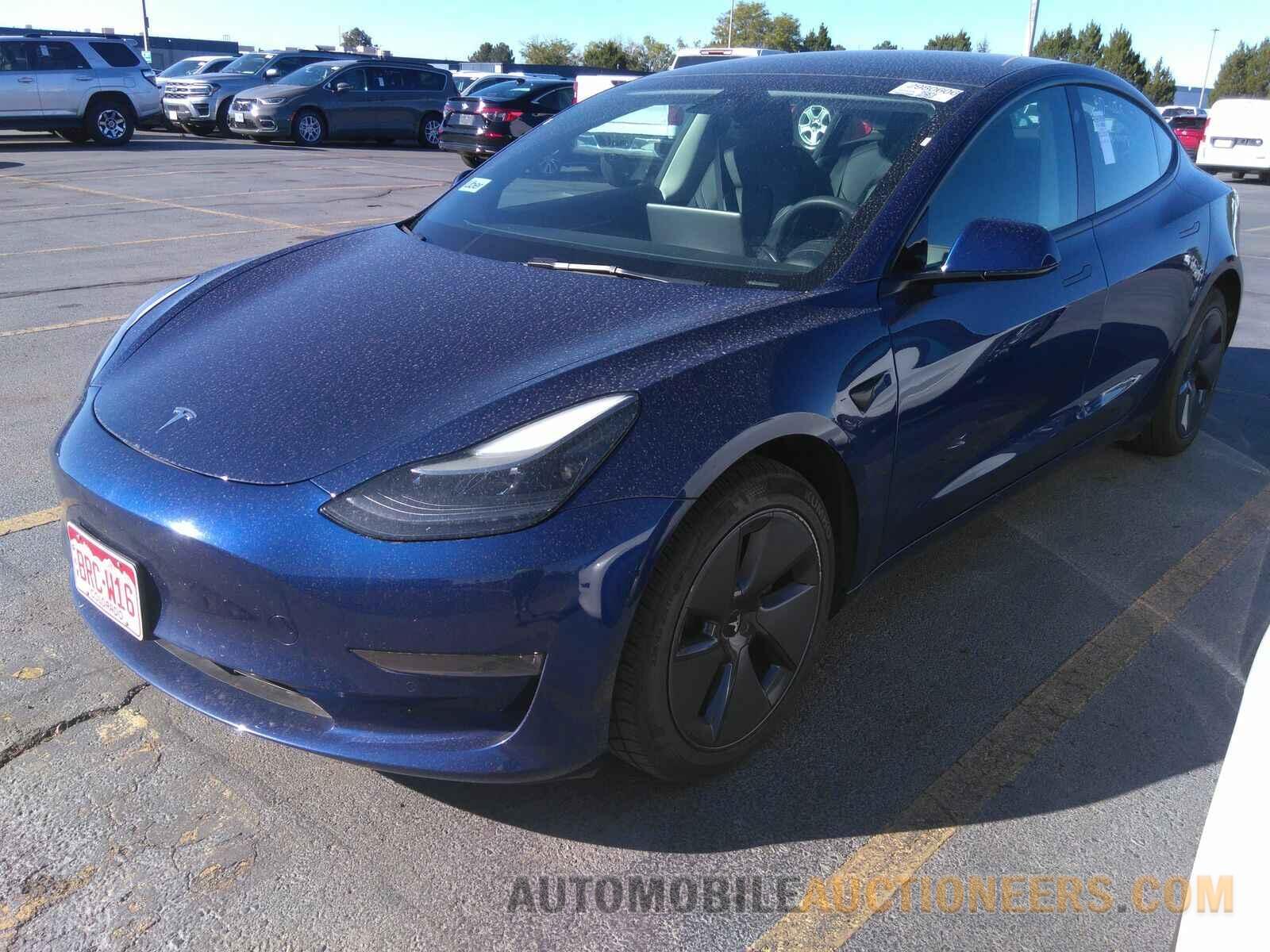 5YJ3E1EA8NF188720 Tesla Model 3 2022