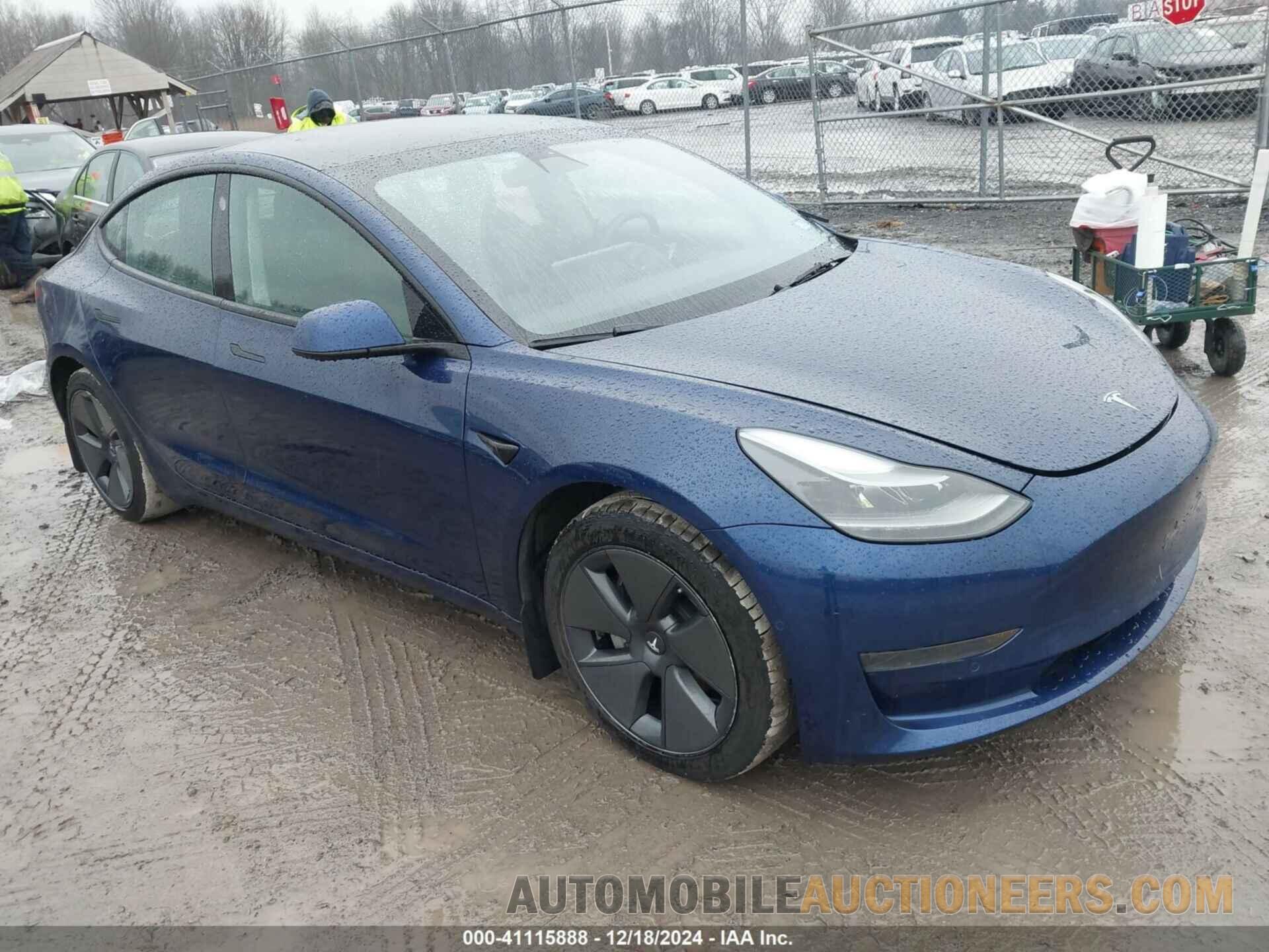 5YJ3E1EA8NF189964 TESLA MODEL 3 2022