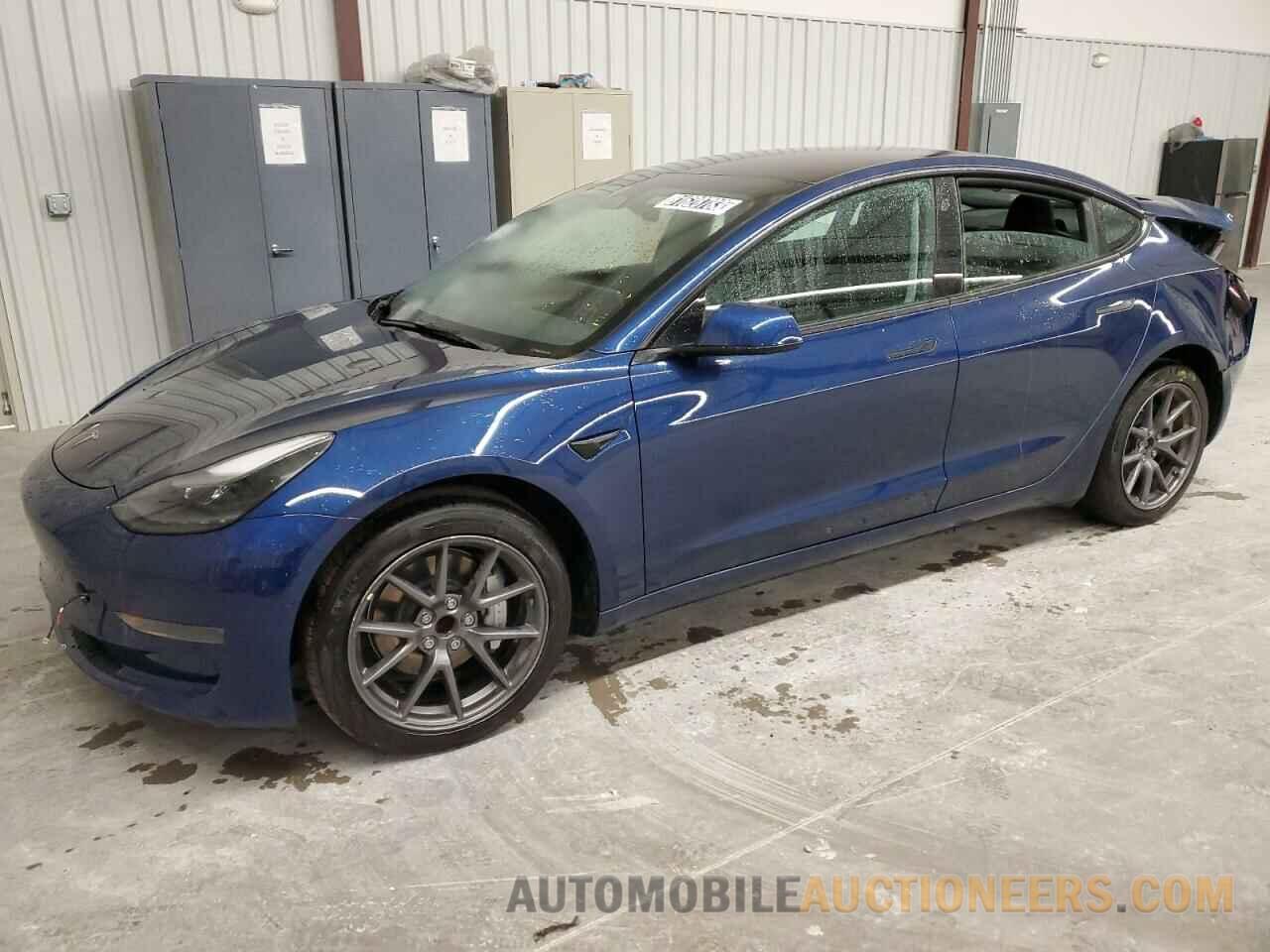 5YJ3E1EA8NF190581 TESLA MODEL 3 2022