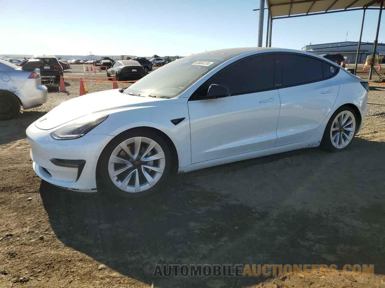 5YJ3E1EA8NF191780 TESLA MODEL 3 2022