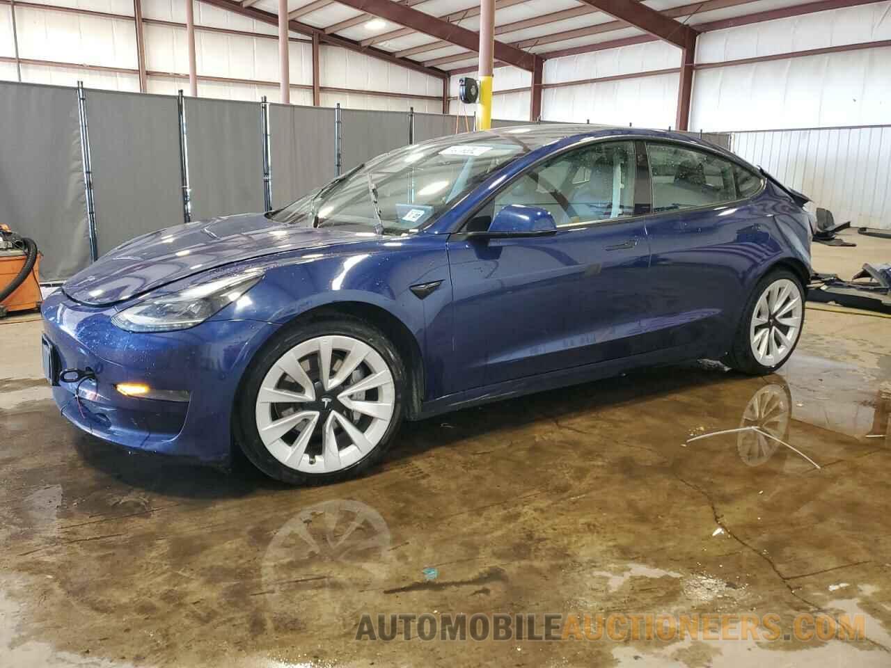 5YJ3E1EA8NF286033 TESLA MODEL 3 2022