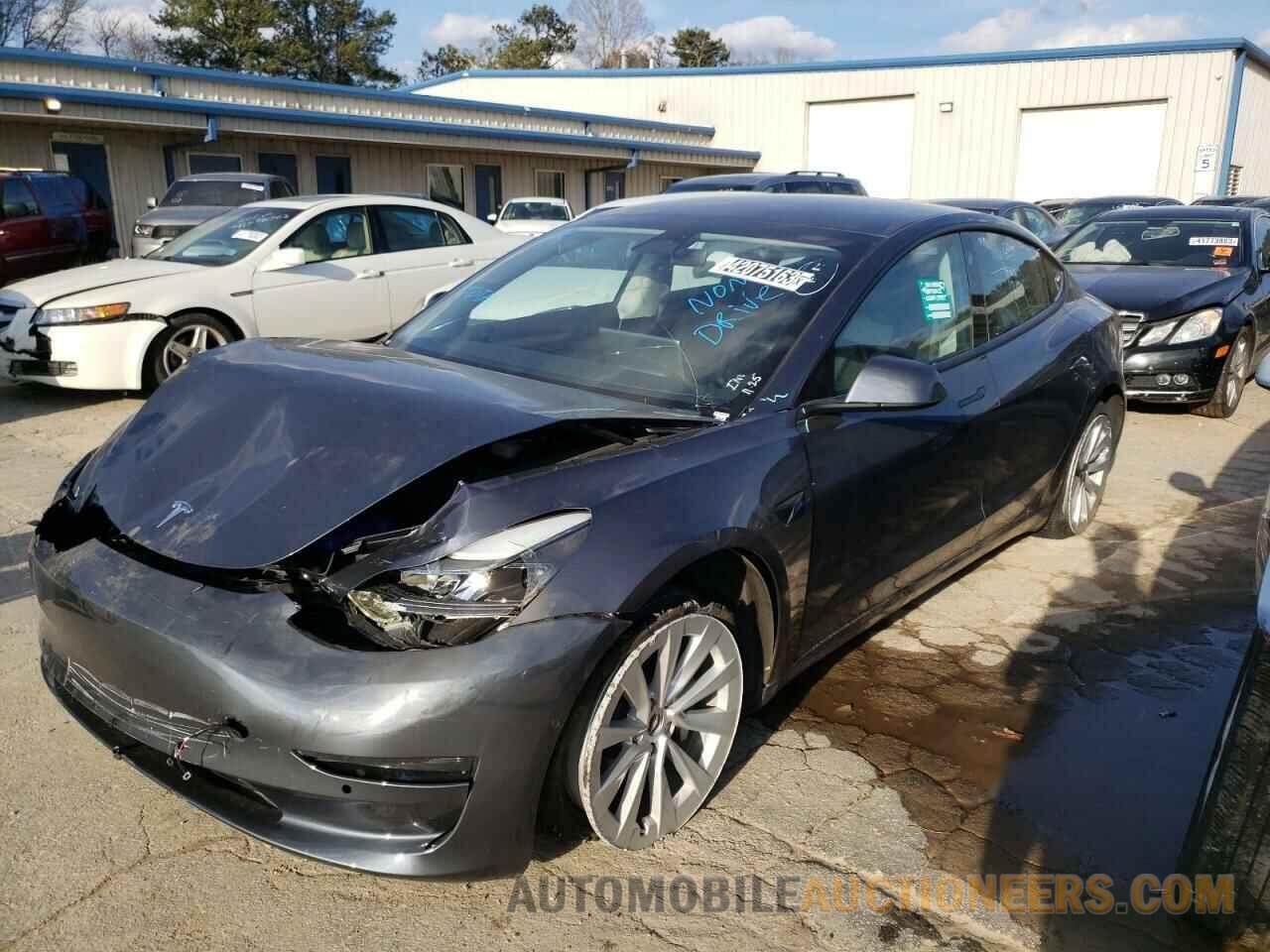 5YJ3E1EA8NF288252 TESLA MODEL 3 2022