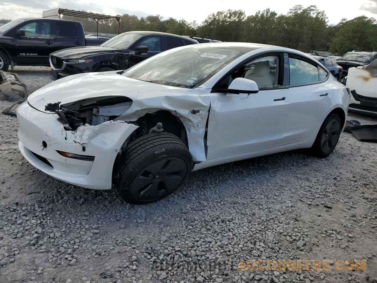 5YJ3E1EA8NF303039 TESLA MODEL 3 2022