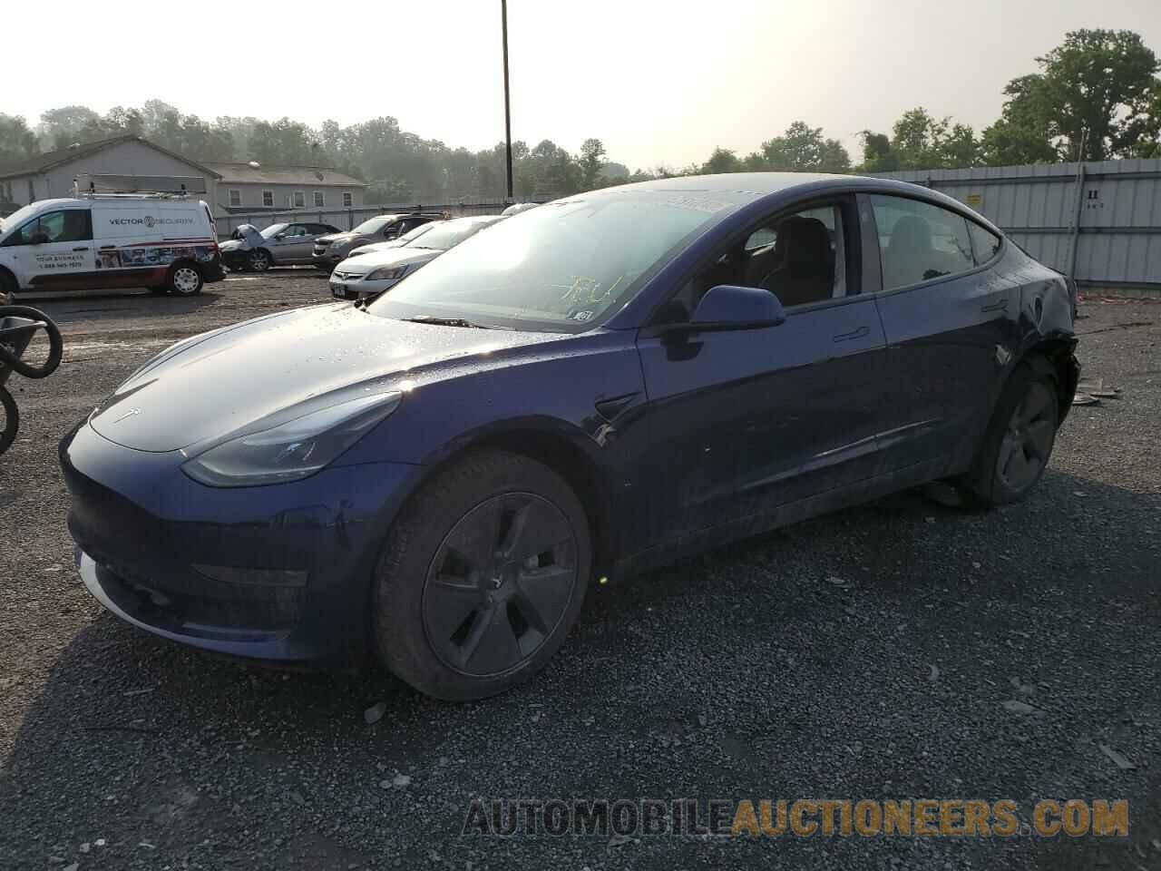 5YJ3E1EA8NF321170 TESLA MODEL 3 2022