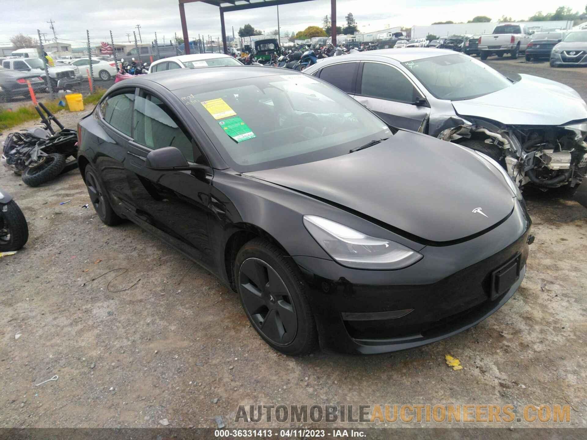 5YJ3E1EA8NF352239 TESLA MODEL 3 2022