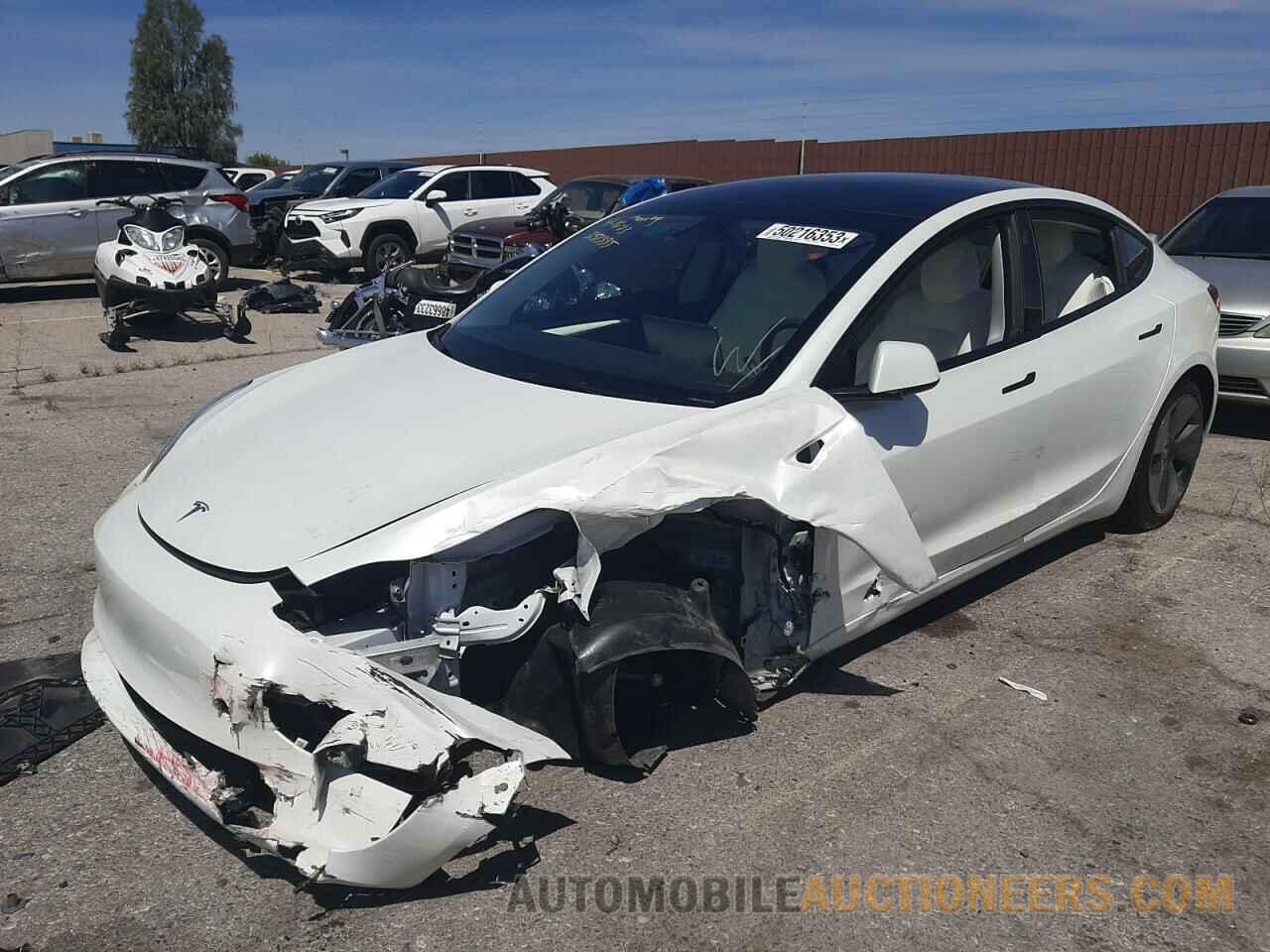 5YJ3E1EA8NF357666 TESLA MODEL 3 2022