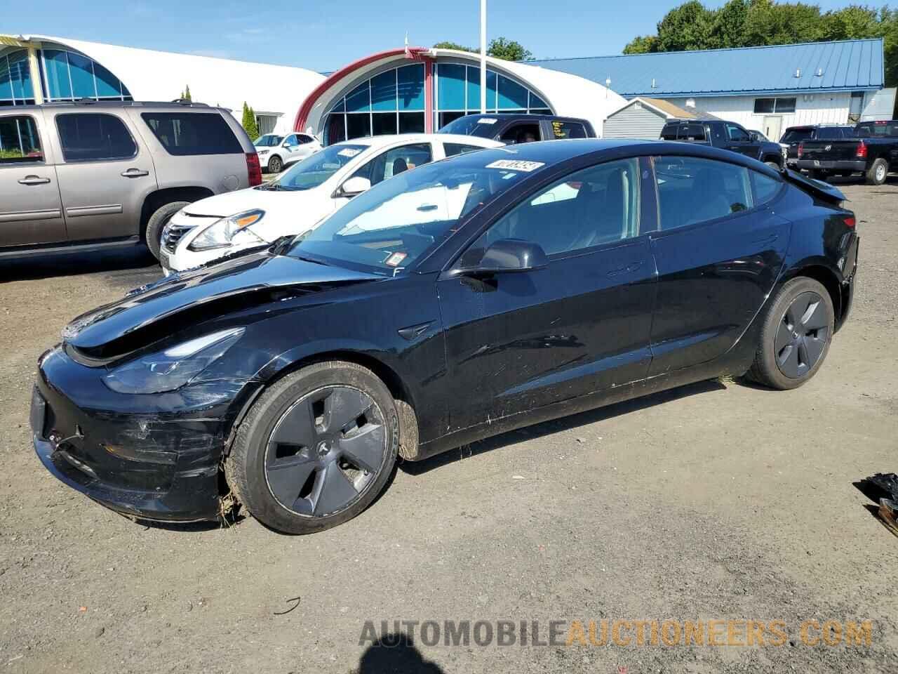 5YJ3E1EA8NF368733 TESLA MODEL 3 2022