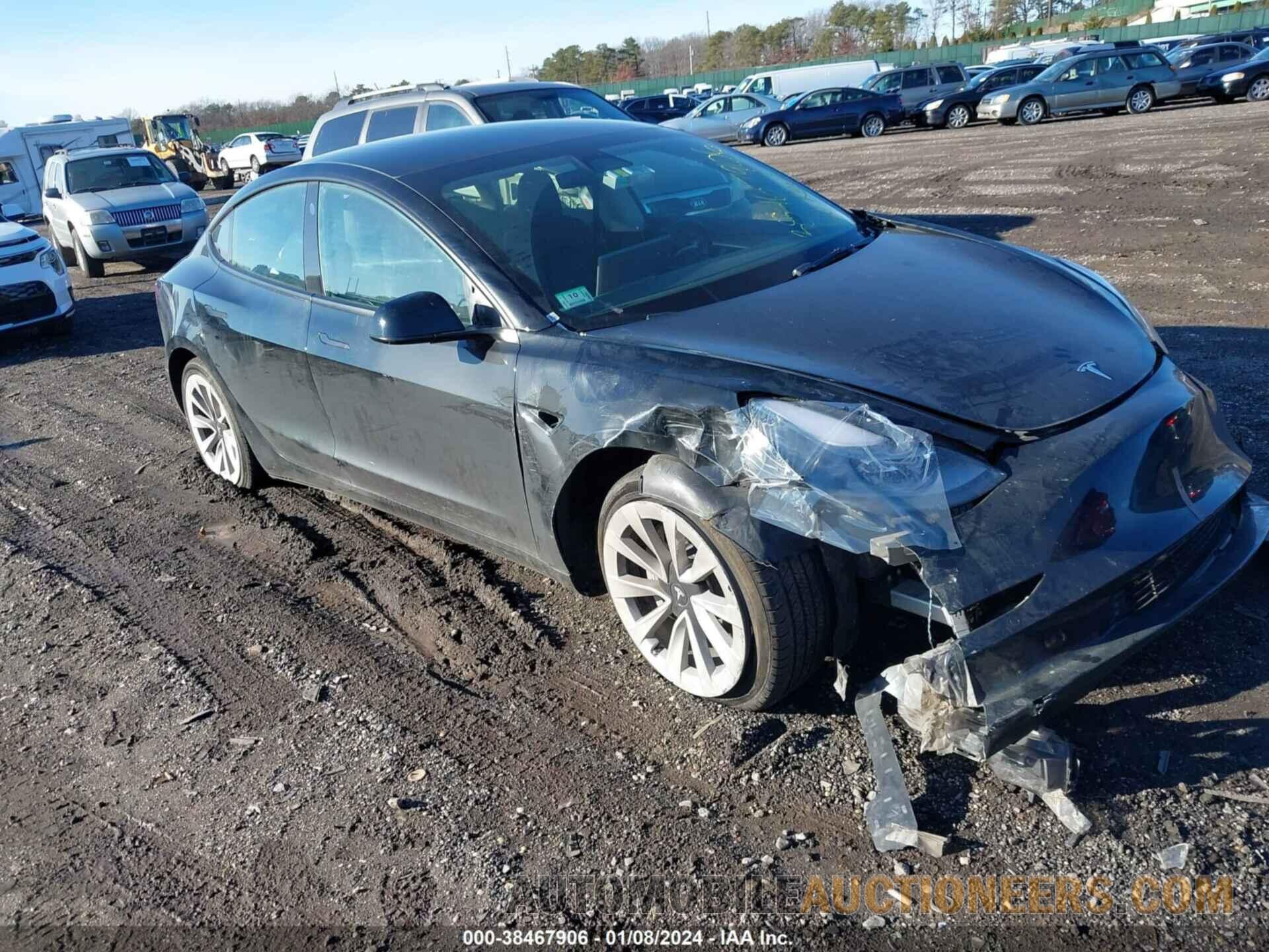 5YJ3E1EA8NF371695 TESLA MODEL 3 2022