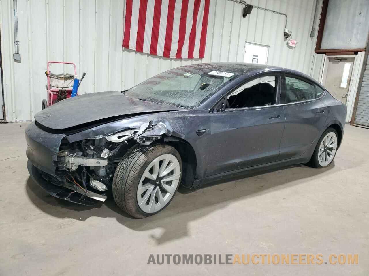 5YJ3E1EA8NF371759 TESLA MODEL 3 2022