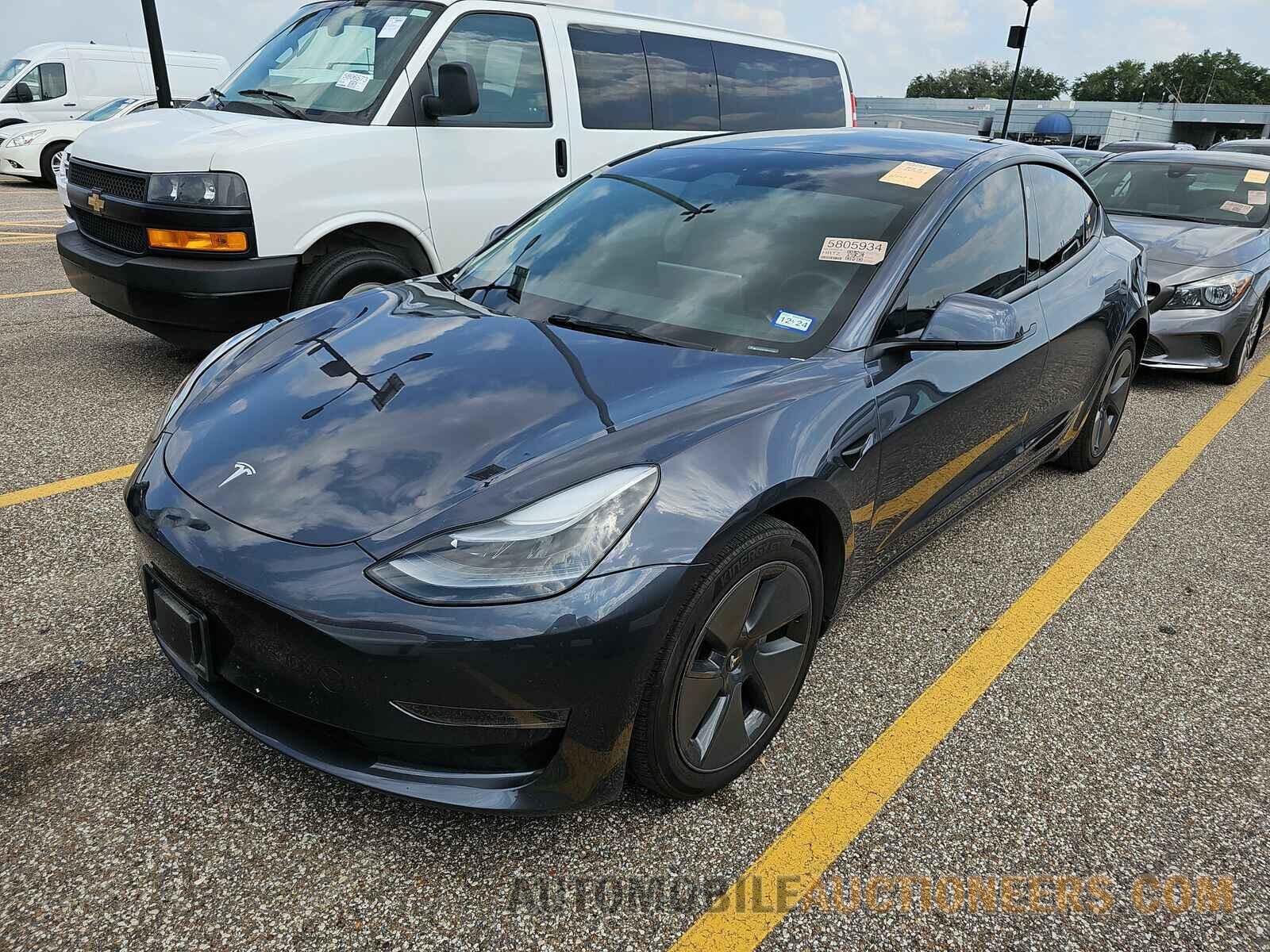 5YJ3E1EA8PF457818 Tesla Model 3 2023