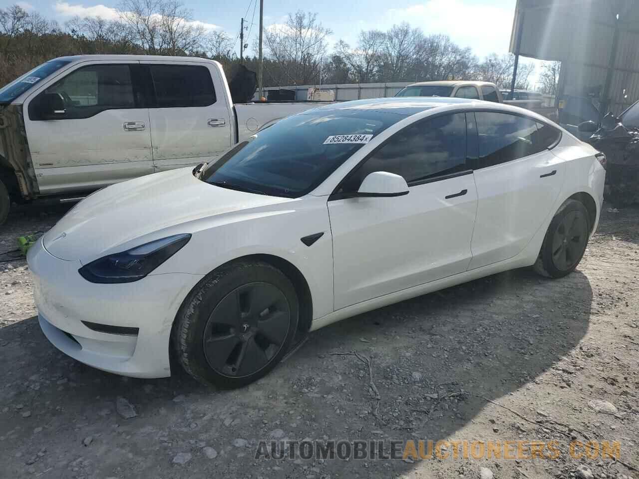 5YJ3E1EA8PF555117 TESLA MODEL 3 2023