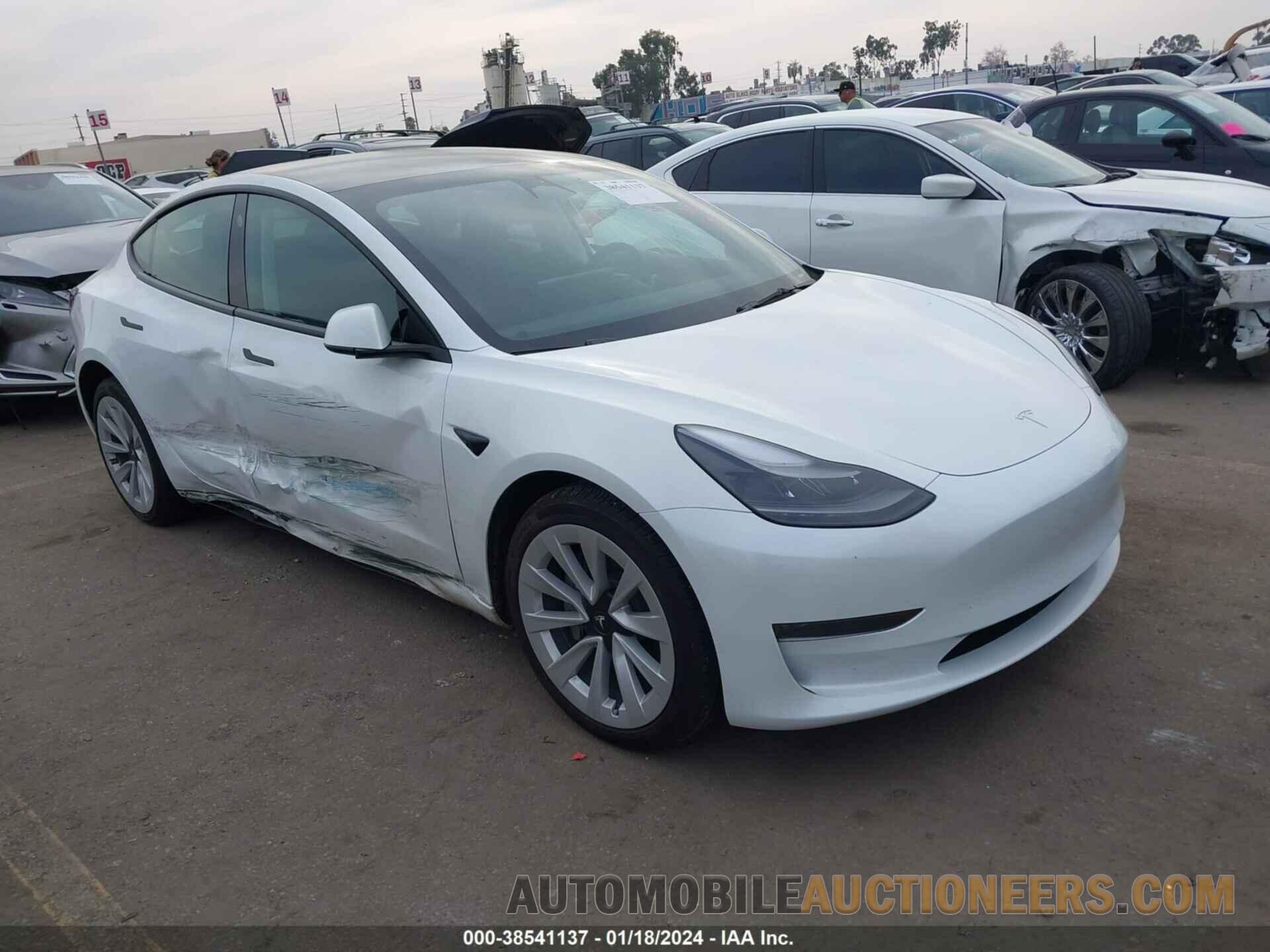 5YJ3E1EA8PF570233 TESLA MODEL 3 2023