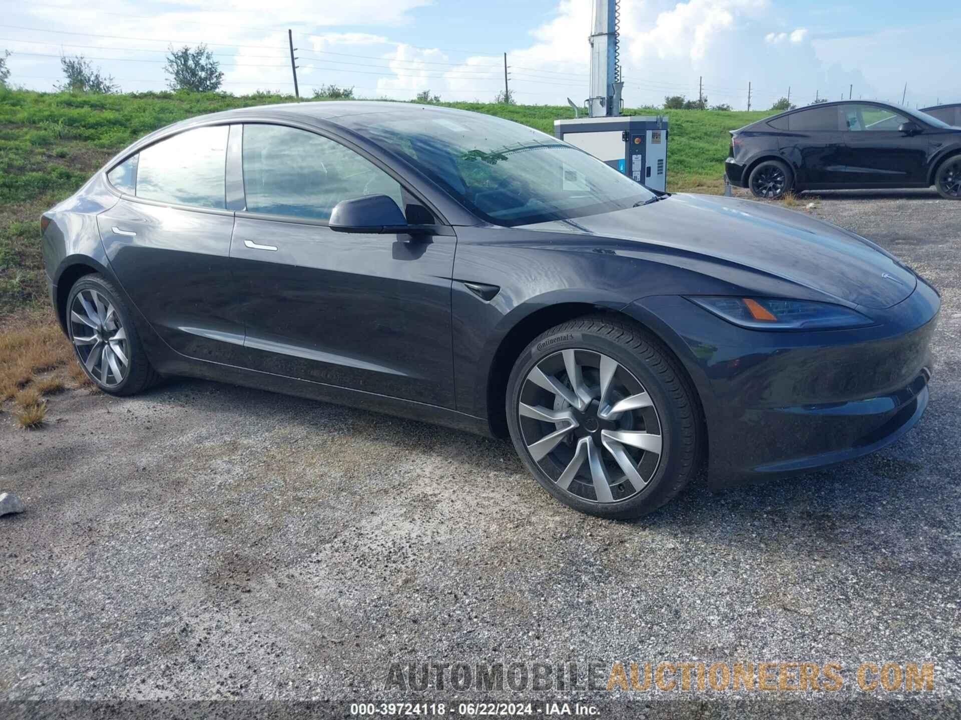 5YJ3E1EA8RF751612 TESLA MODEL 3 2024