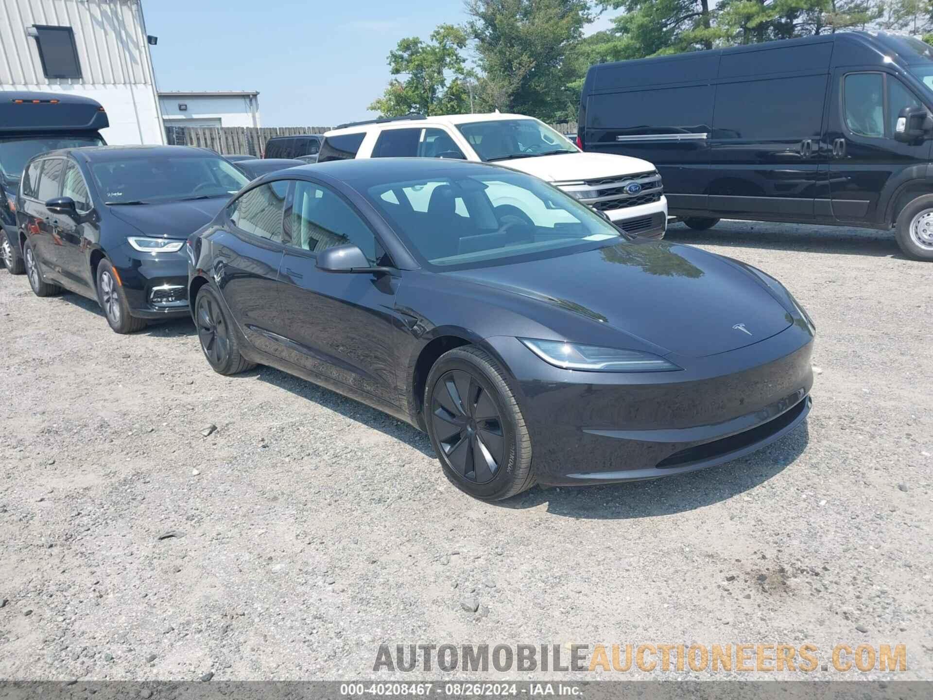 5YJ3E1EA8RF827488 TESLA MODEL 3 2024