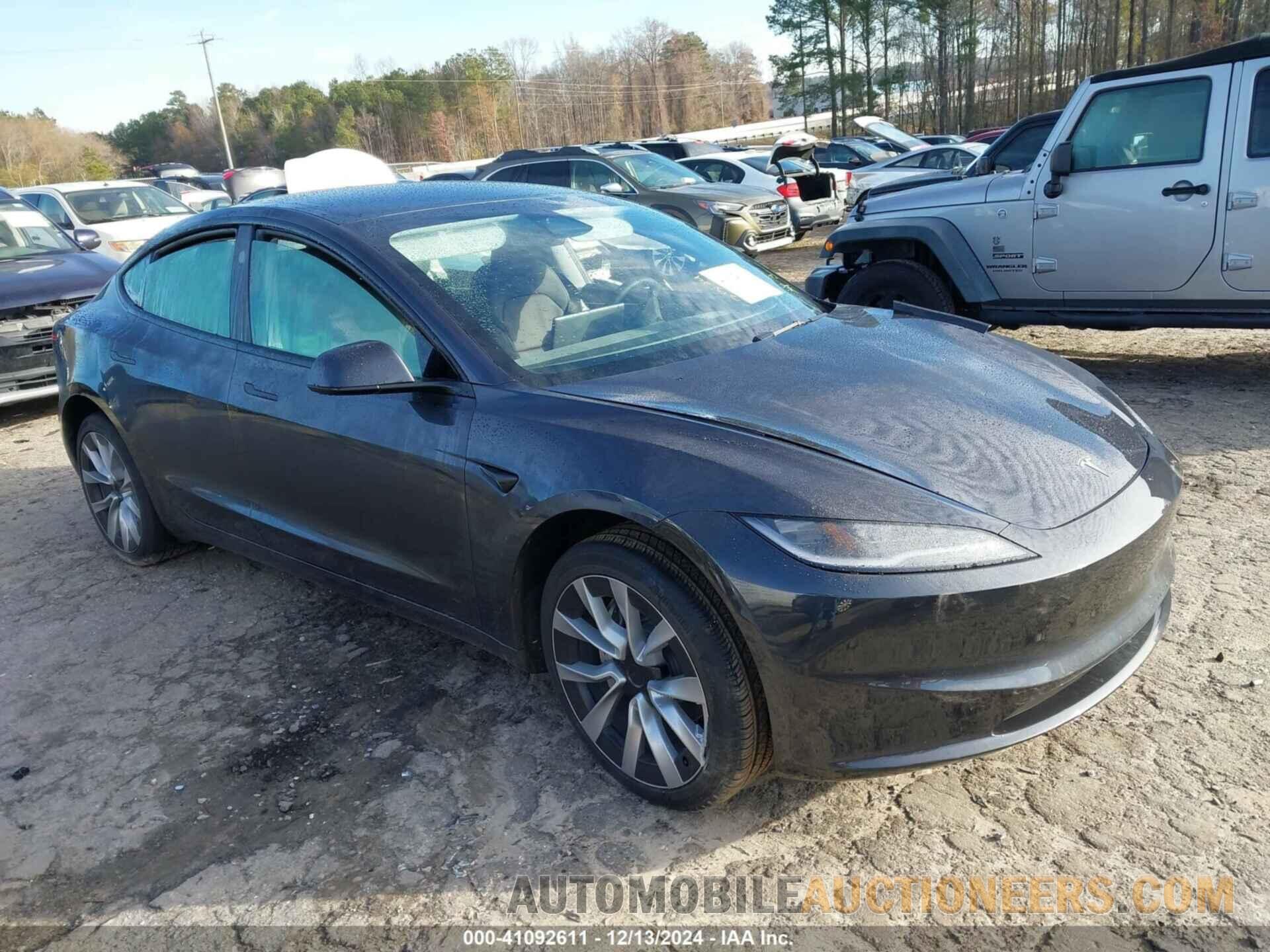 5YJ3E1EA8RF828740 TESLA MODEL 3 2024