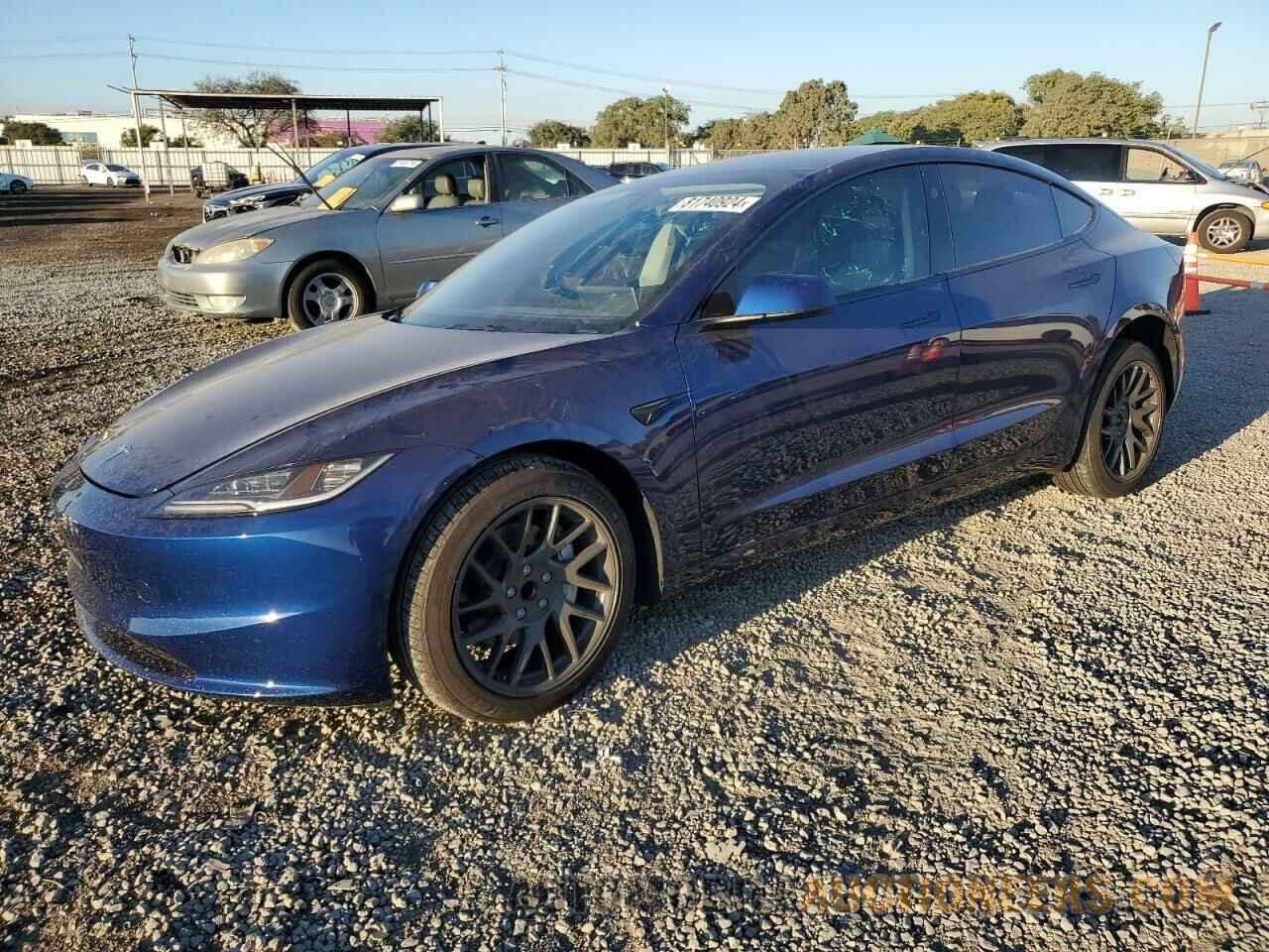 5YJ3E1EA8RF844758 TESLA MODEL 3 2024