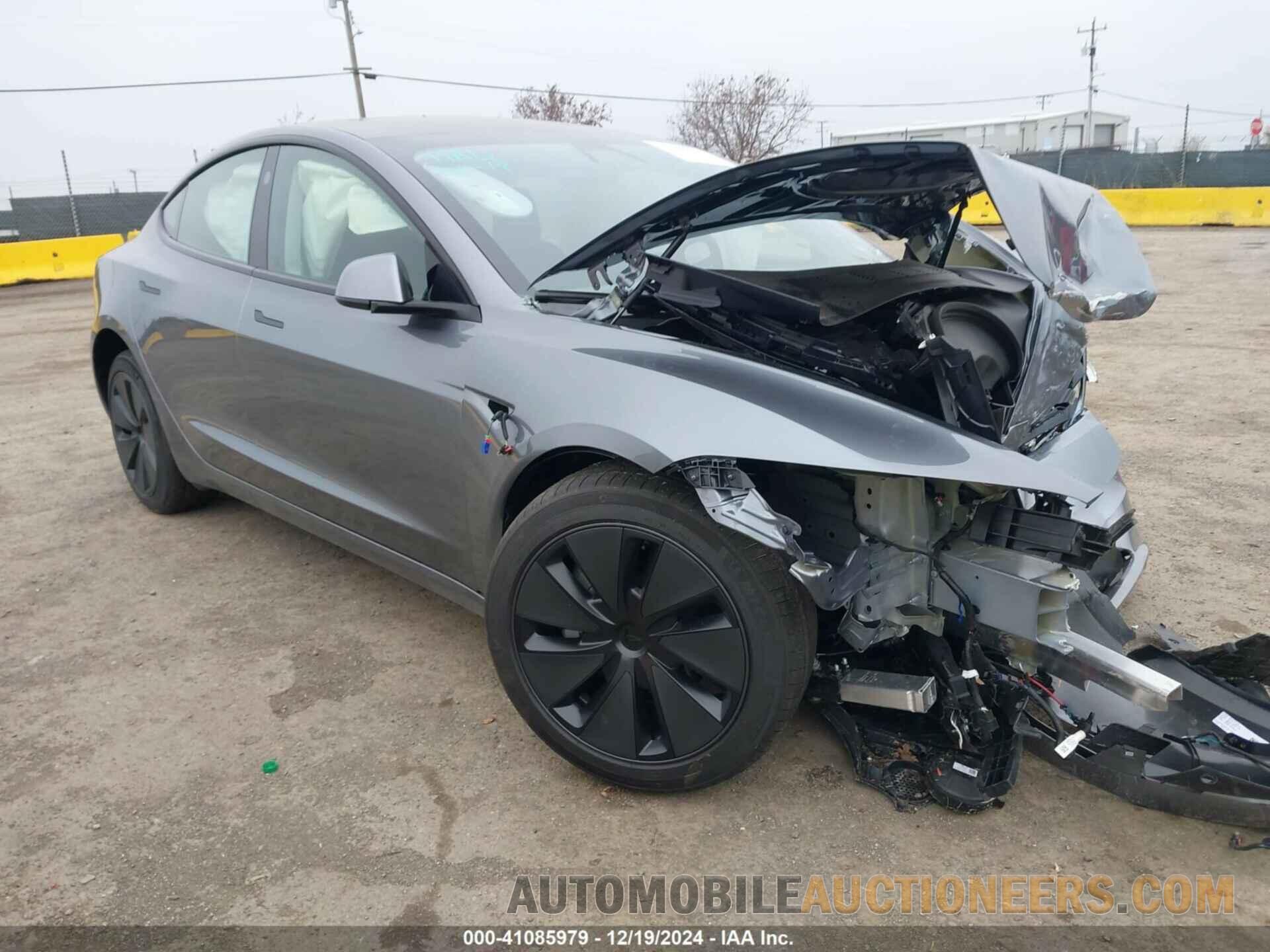 5YJ3E1EA8RF861592 TESLA MODEL 3 2024