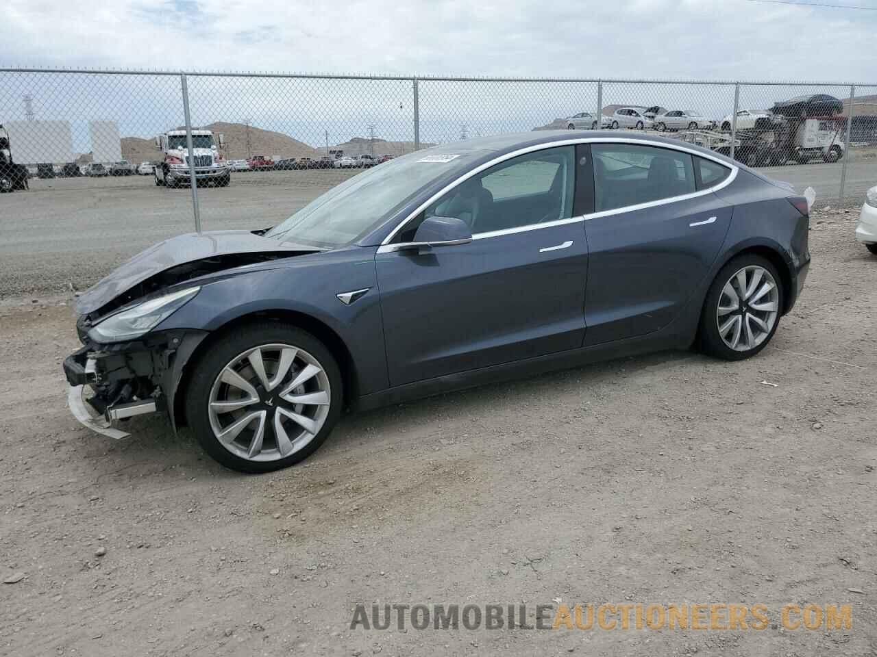 5YJ3E1EA9JF003293 TESLA MODEL 3 2018