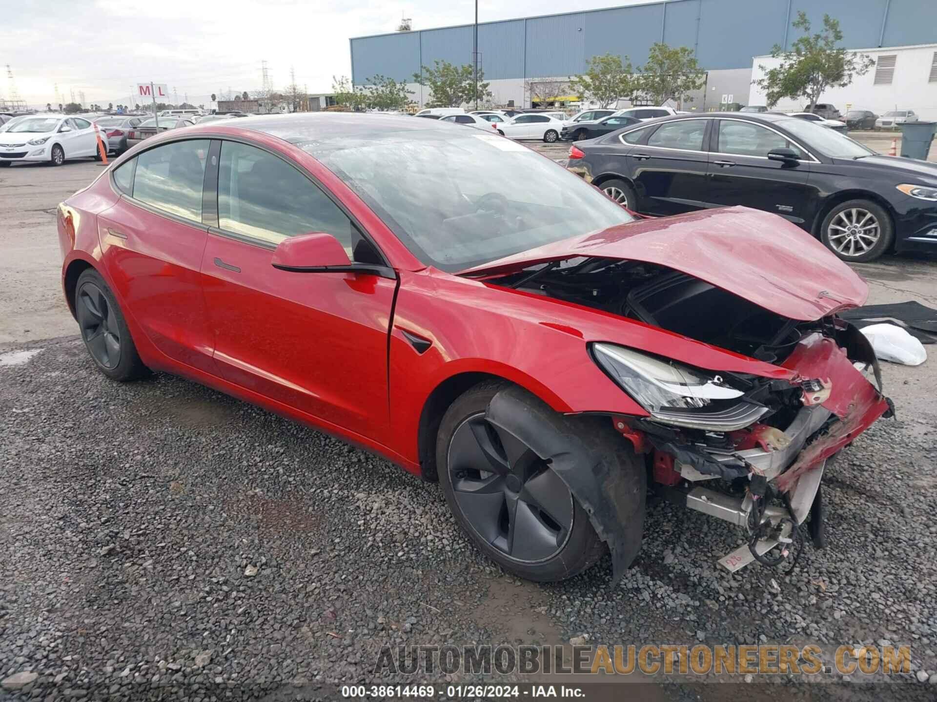 5YJ3E1EA9JF007134 TESLA MODEL 3 2018