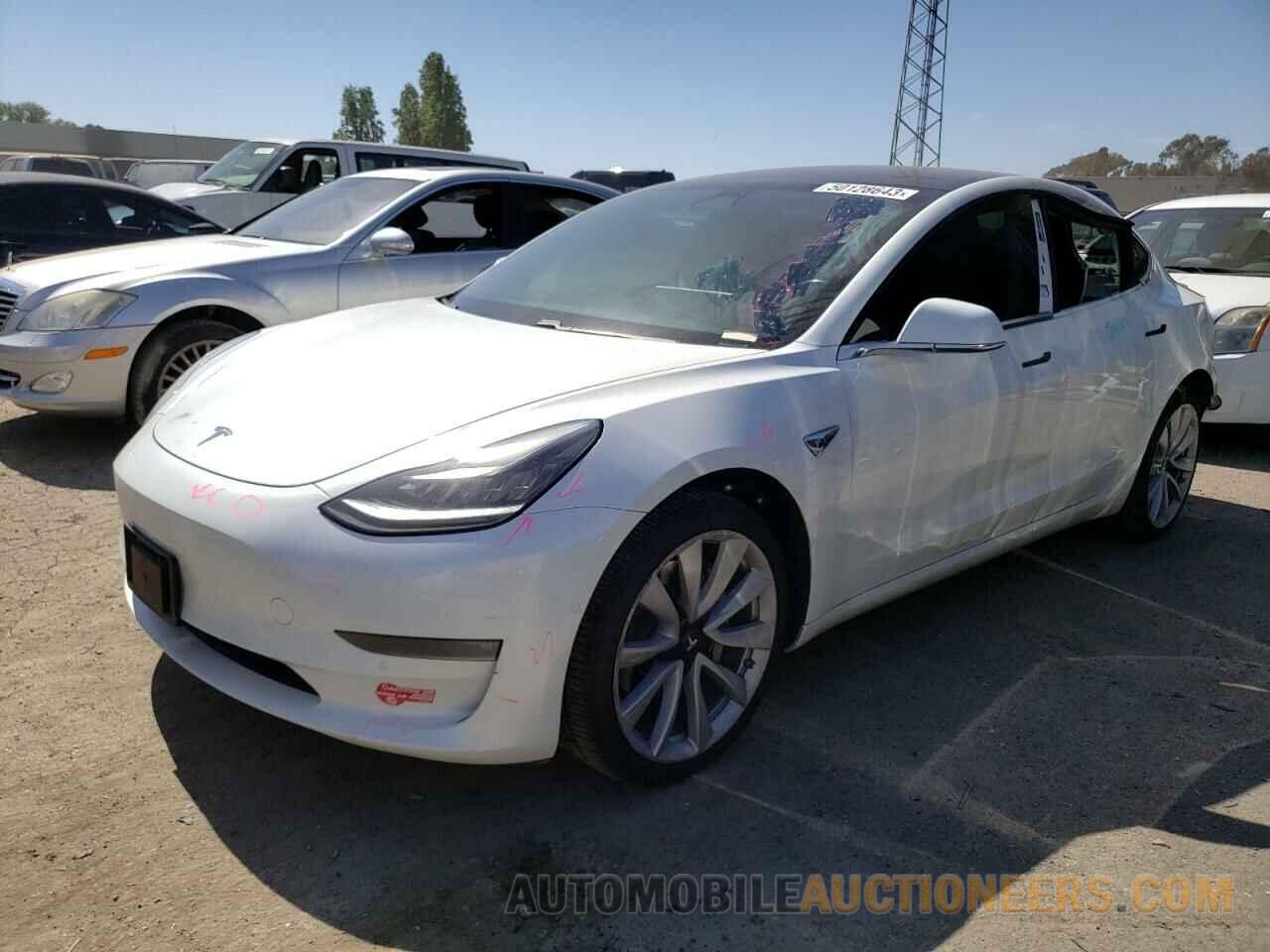 5YJ3E1EA9JF011233 TESLA MODEL 3 2018