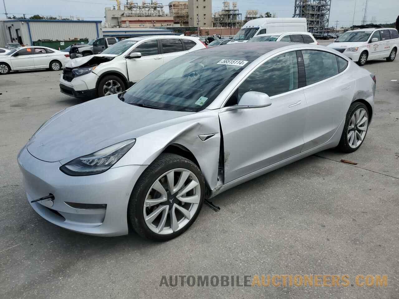 5YJ3E1EA9JF017923 TESLA MODEL 3 2018