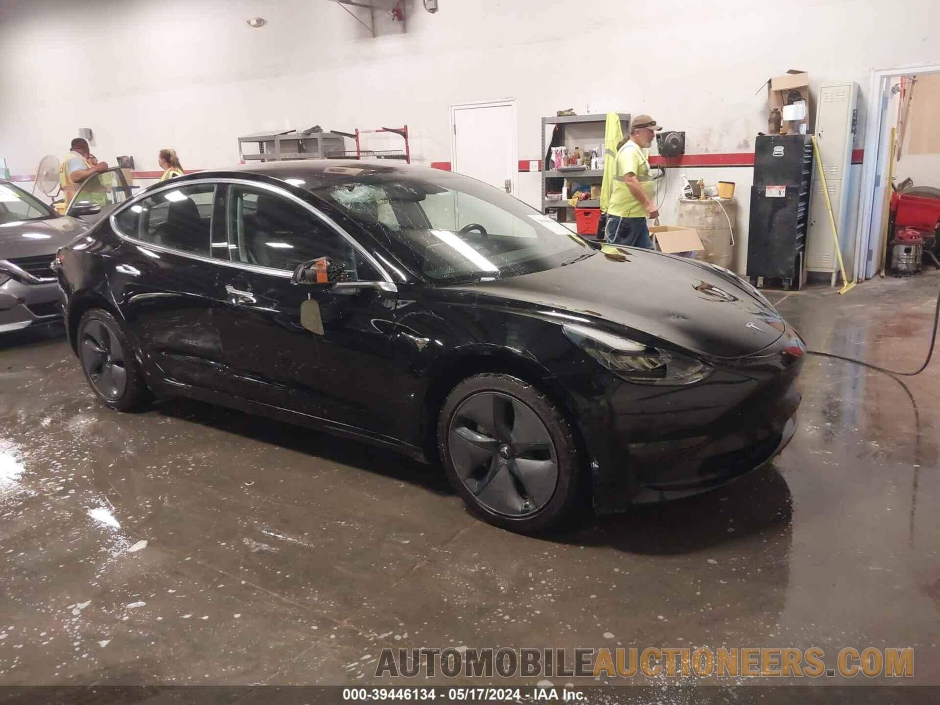 5YJ3E1EA9JF031319 TESLA MODEL 3 2018