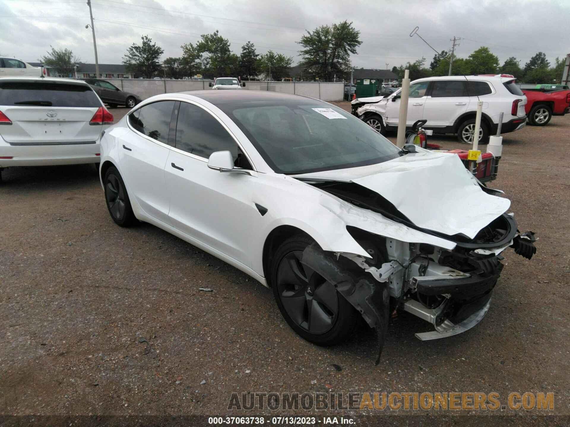 5YJ3E1EA9JF038383 TESLA MODEL 3 2018