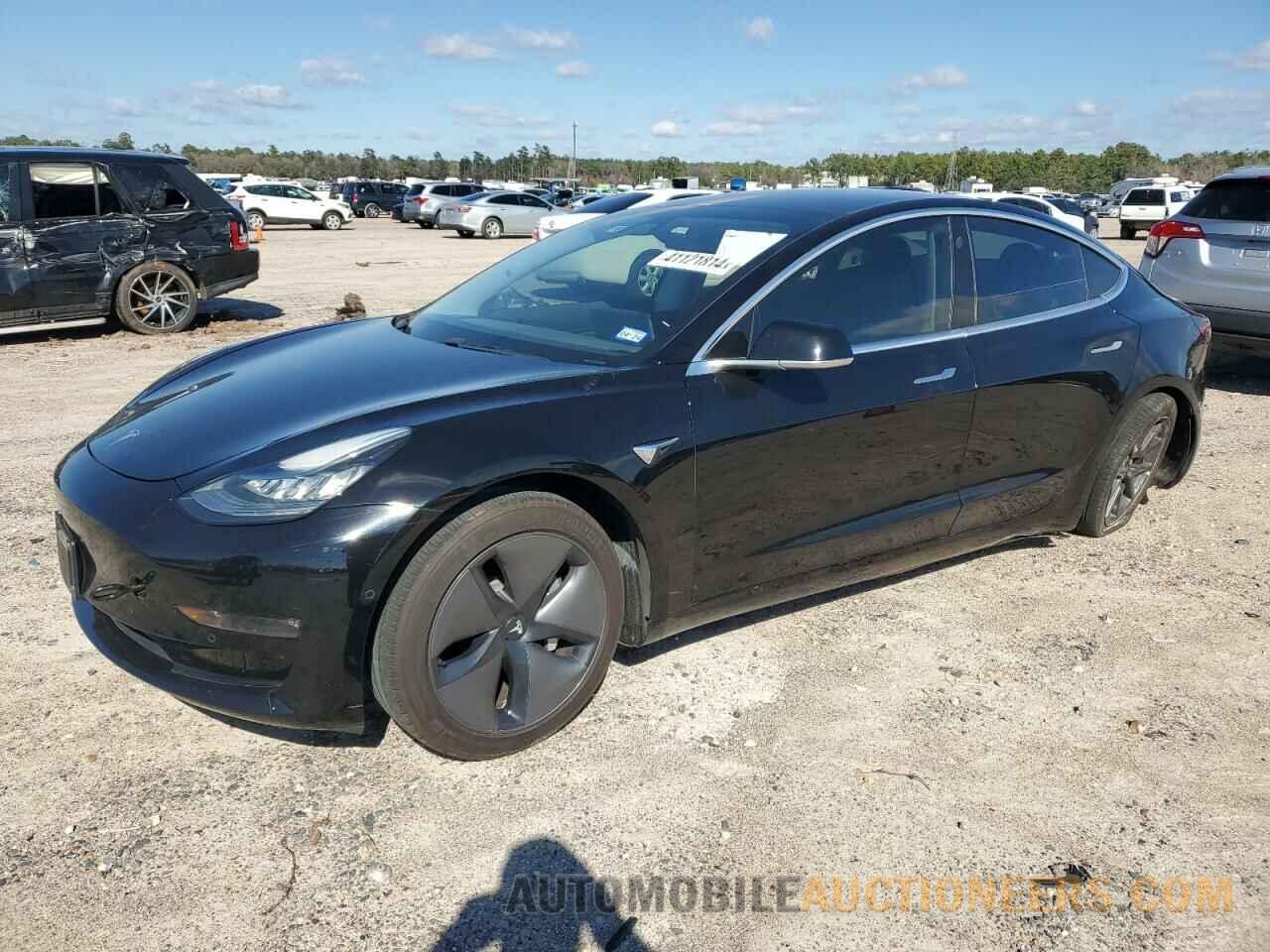 5YJ3E1EA9JF039470 TESLA MODEL 3 2018