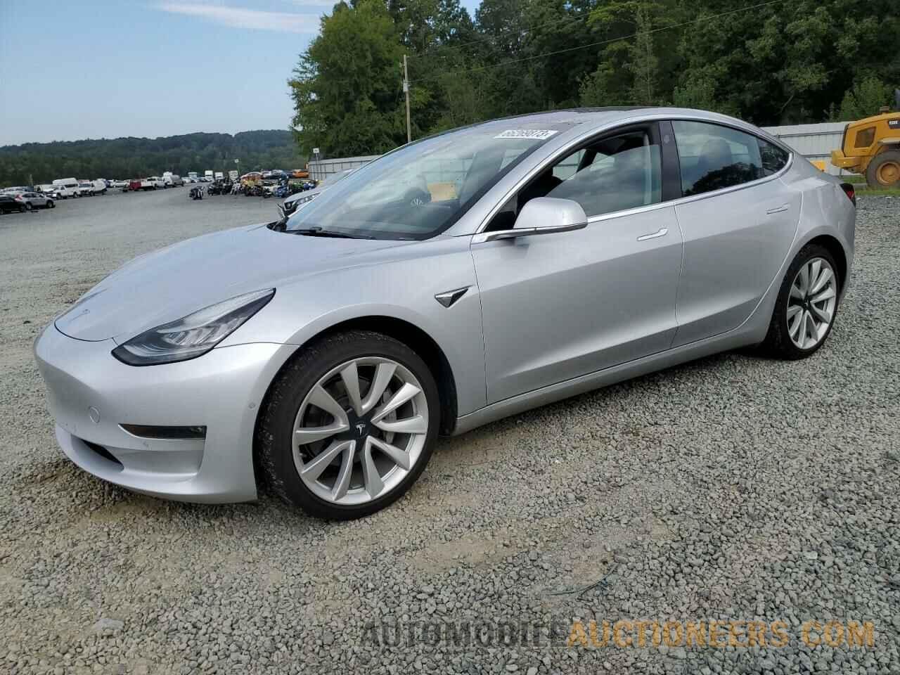 5YJ3E1EA9JF040537 TESLA MODEL 3 2018