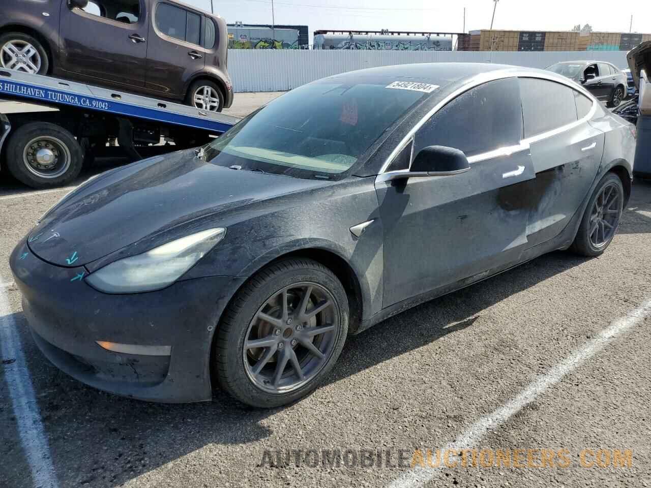 5YJ3E1EA9JF043230 TESLA MODEL 3 2018