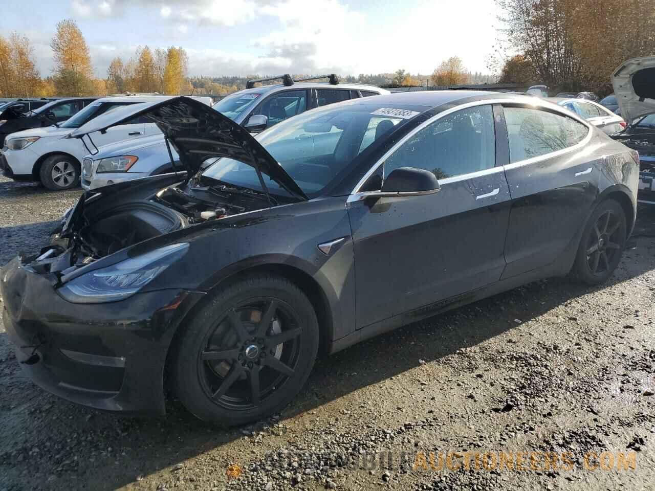 5YJ3E1EA9JF046127 TESLA MODEL 3 2018