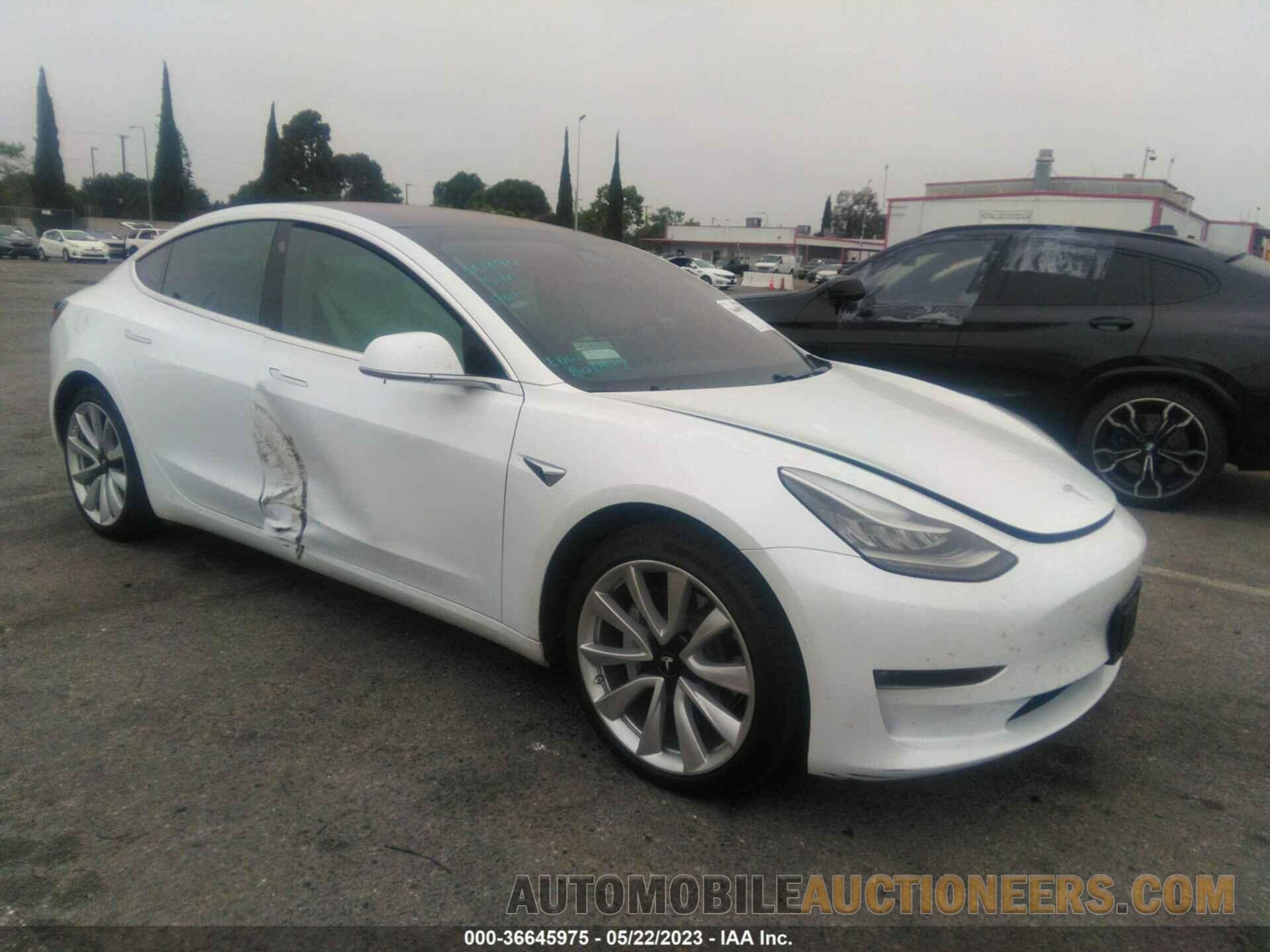 5YJ3E1EA9JF048878 TESLA MODEL 3 2018