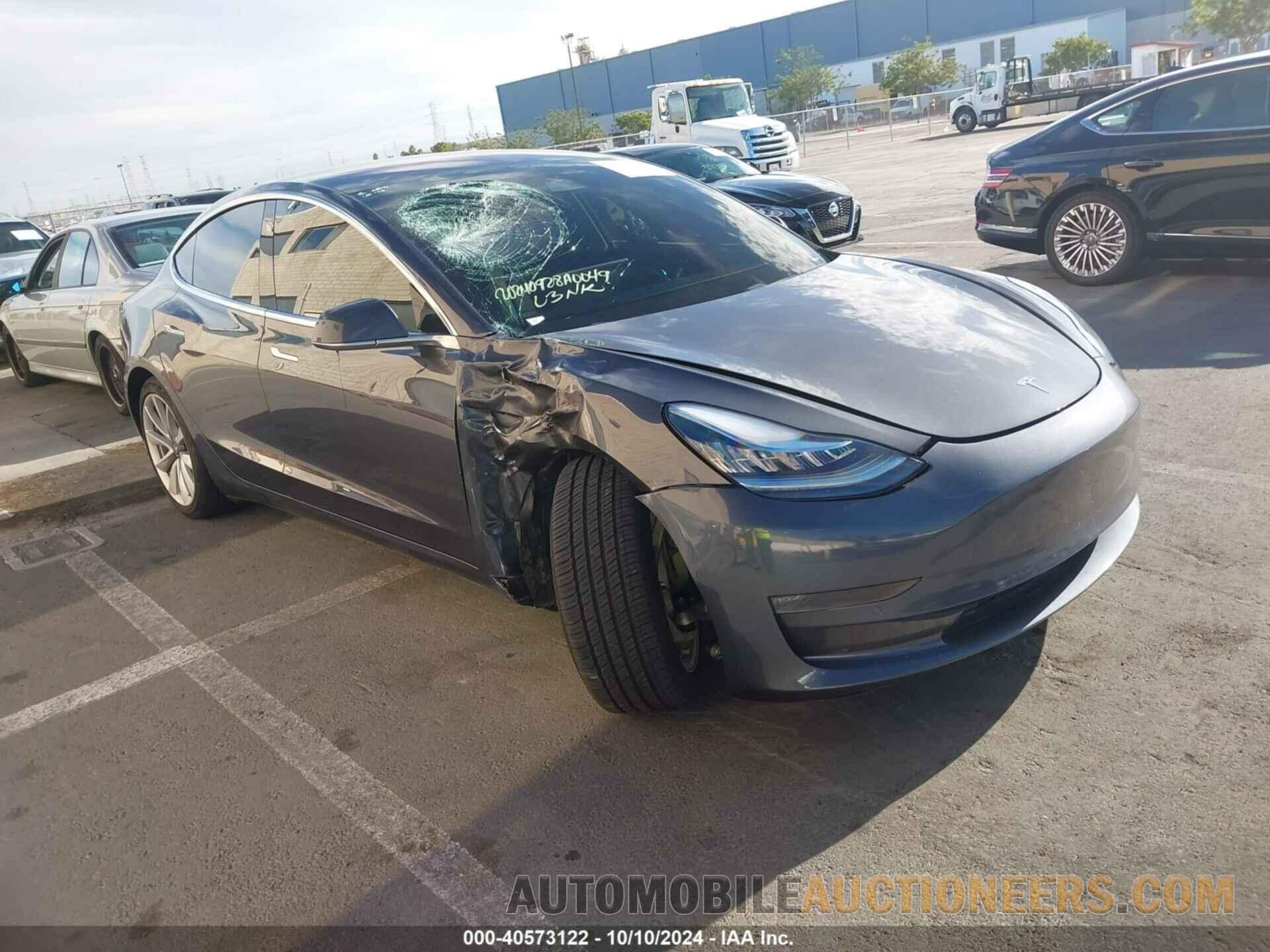 5YJ3E1EA9JF049741 TESLA MODEL 3 2018