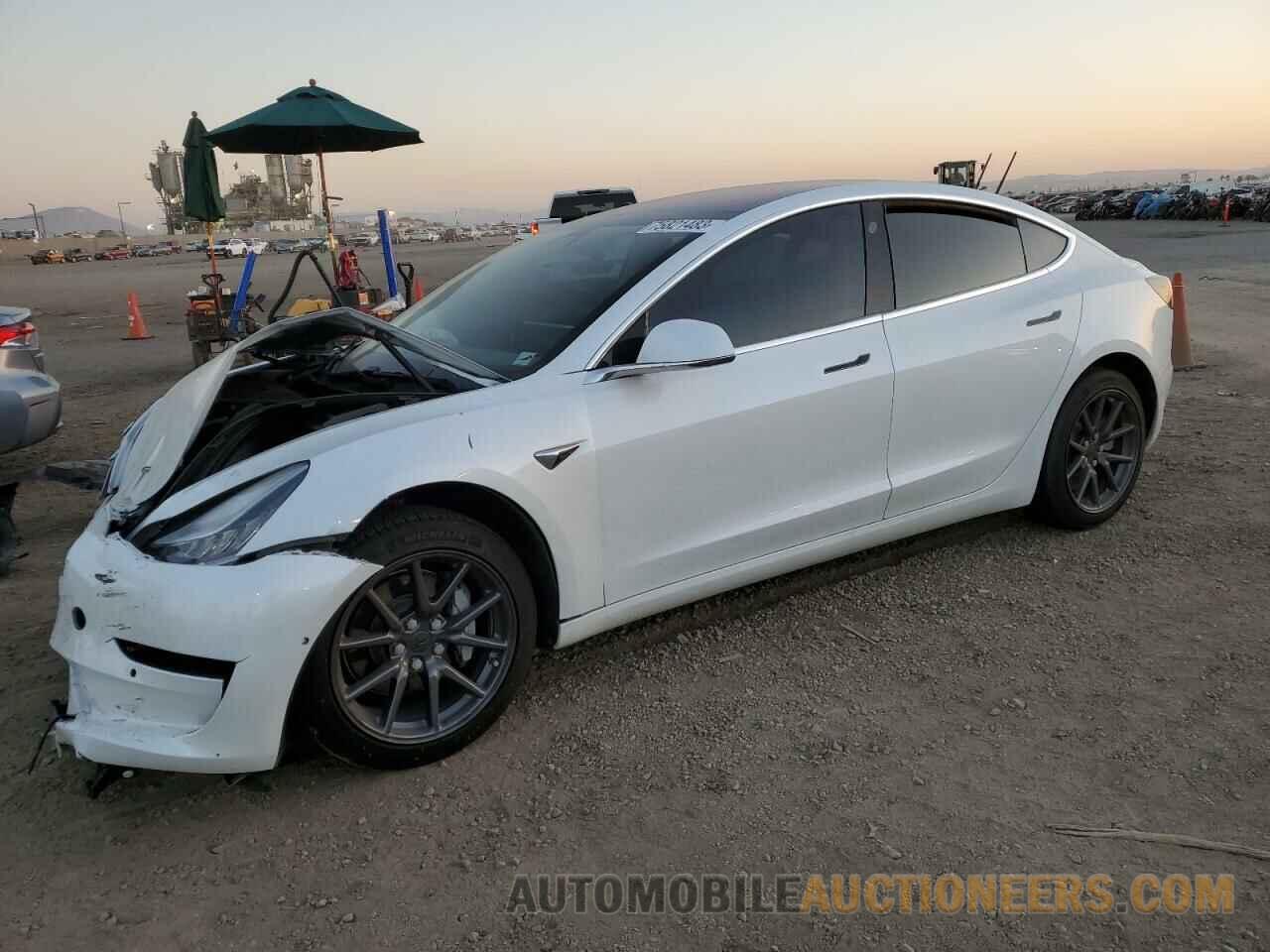 5YJ3E1EA9JF053286 TESLA MODEL 3 2018