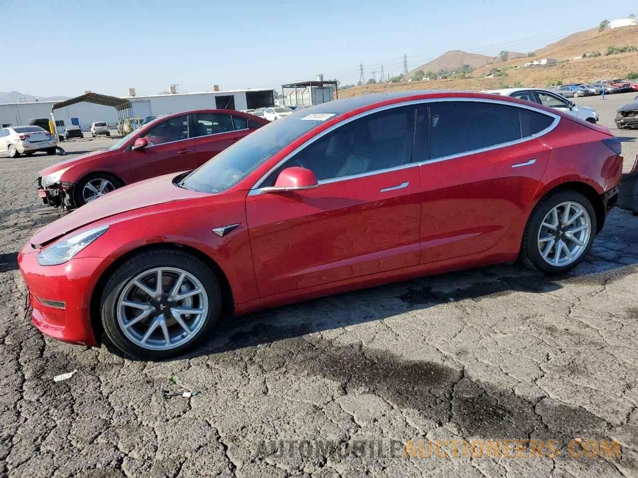 5YJ3E1EA9JF058018 TESLA MODEL 3 2018