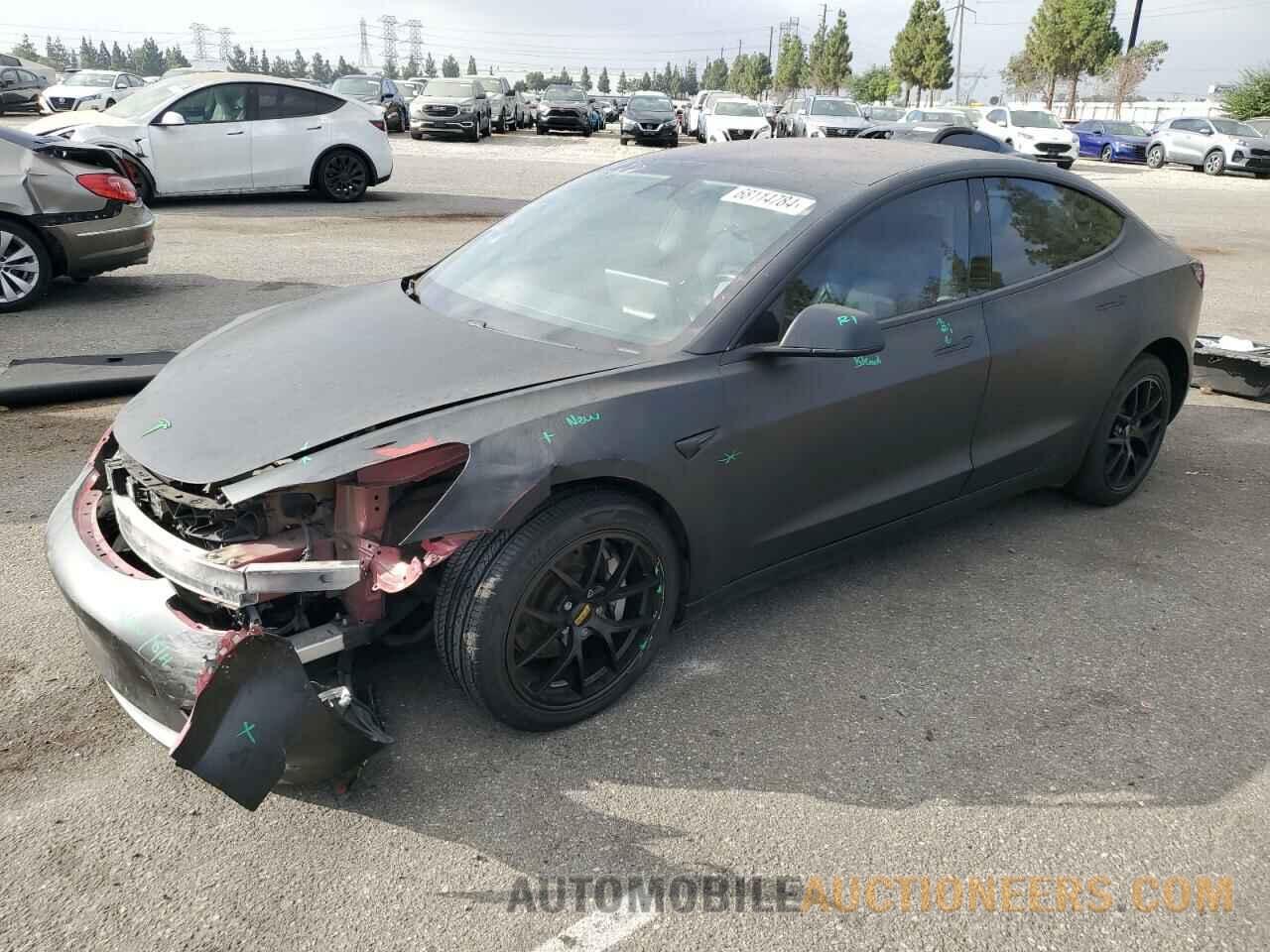 5YJ3E1EA9JF058469 TESLA MODEL 3 2018