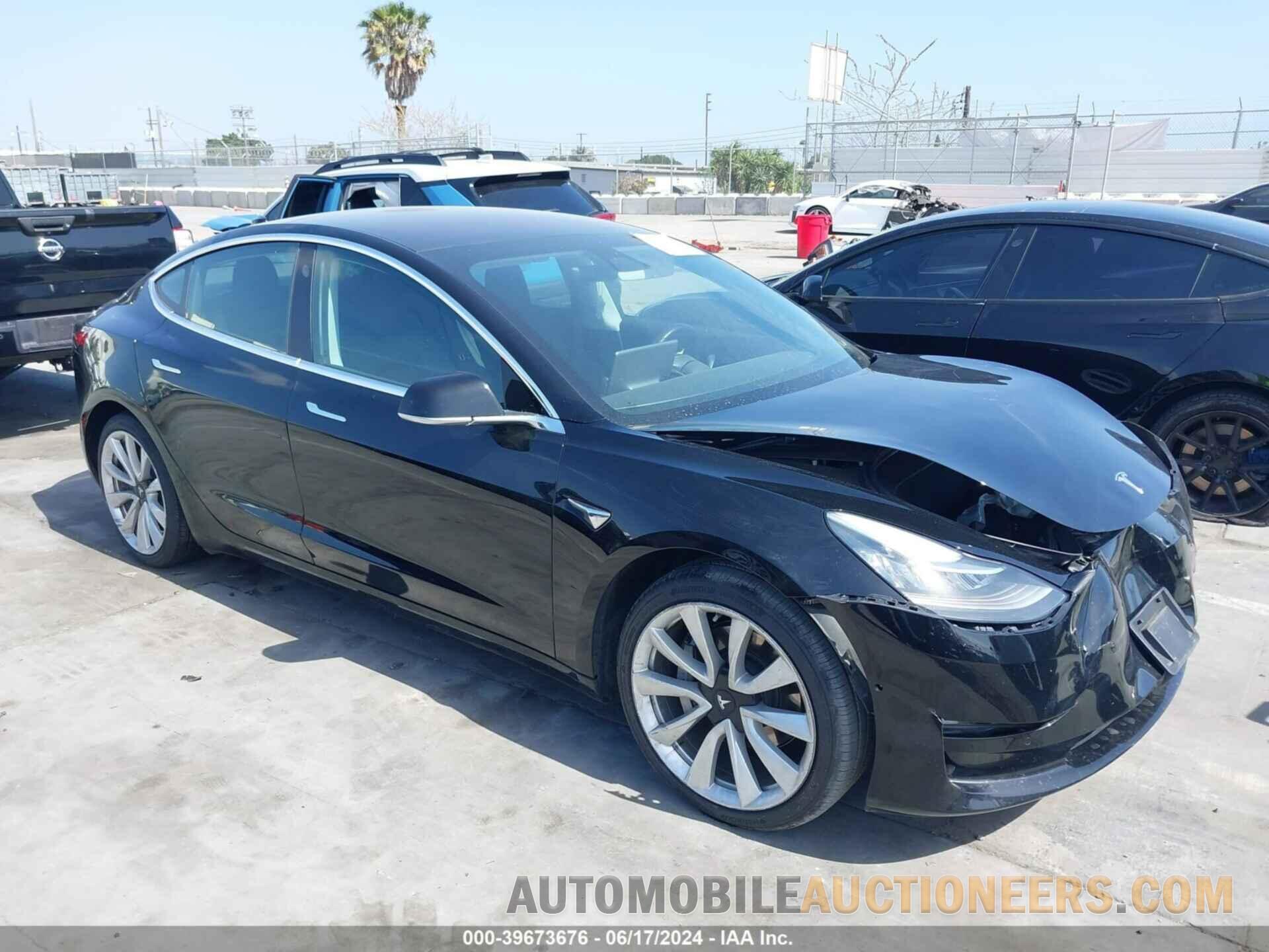 5YJ3E1EA9JF060352 TESLA MODEL 3 2018