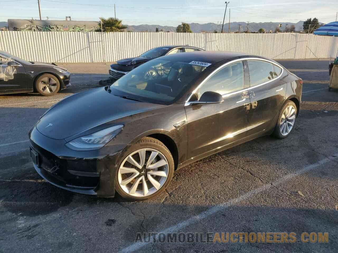 5YJ3E1EA9JF061209 TESLA MODEL 3 2018