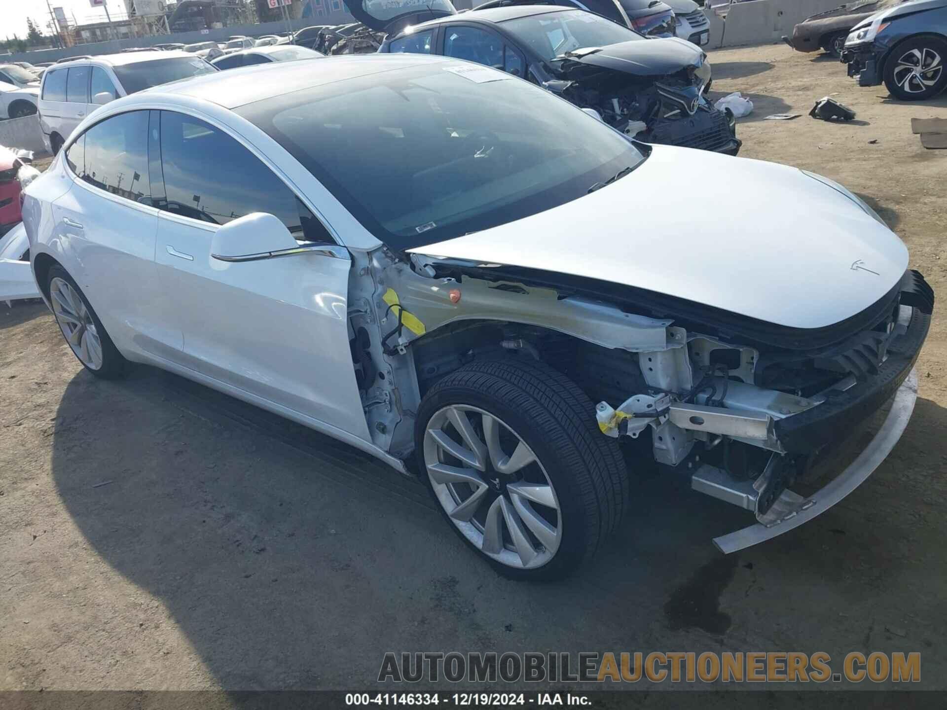 5YJ3E1EA9JF099006 TESLA MODEL 3 2018