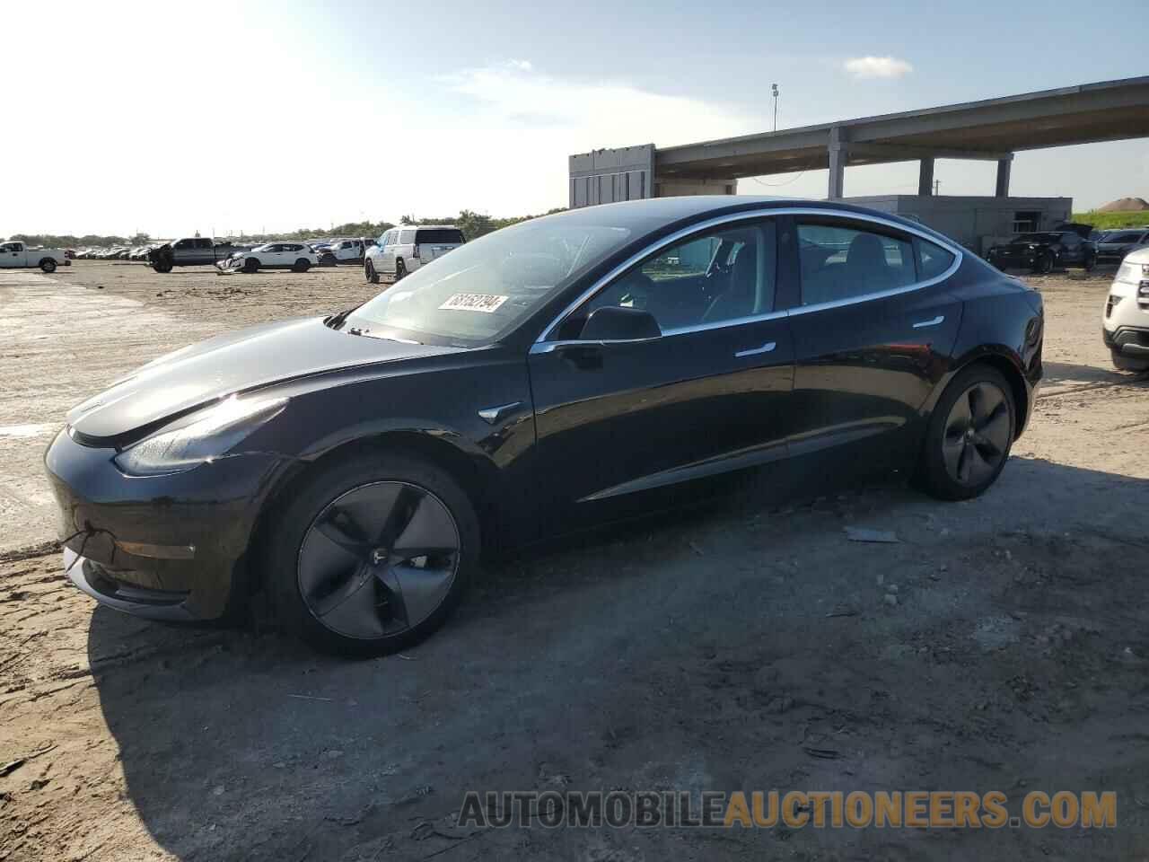 5YJ3E1EA9JF152349 TESLA MODEL 3 2018