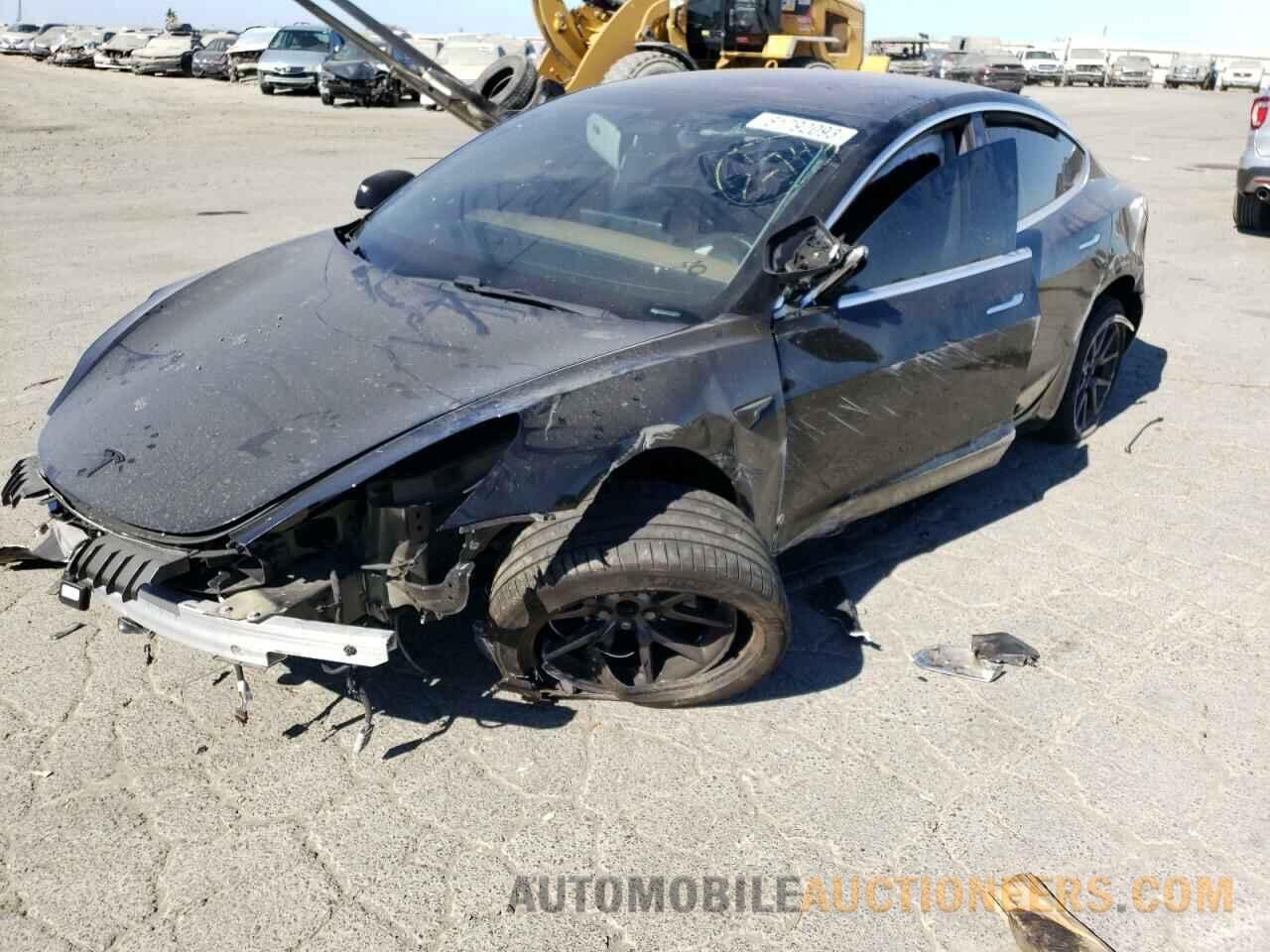 5YJ3E1EA9JF171743 TESLA MODEL 3 2018