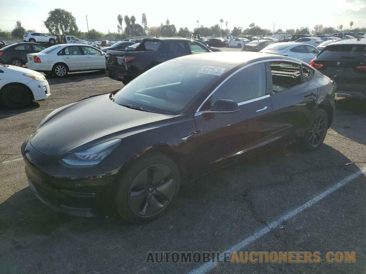 5YJ3E1EA9JF172603 TESLA MODEL 3 2018